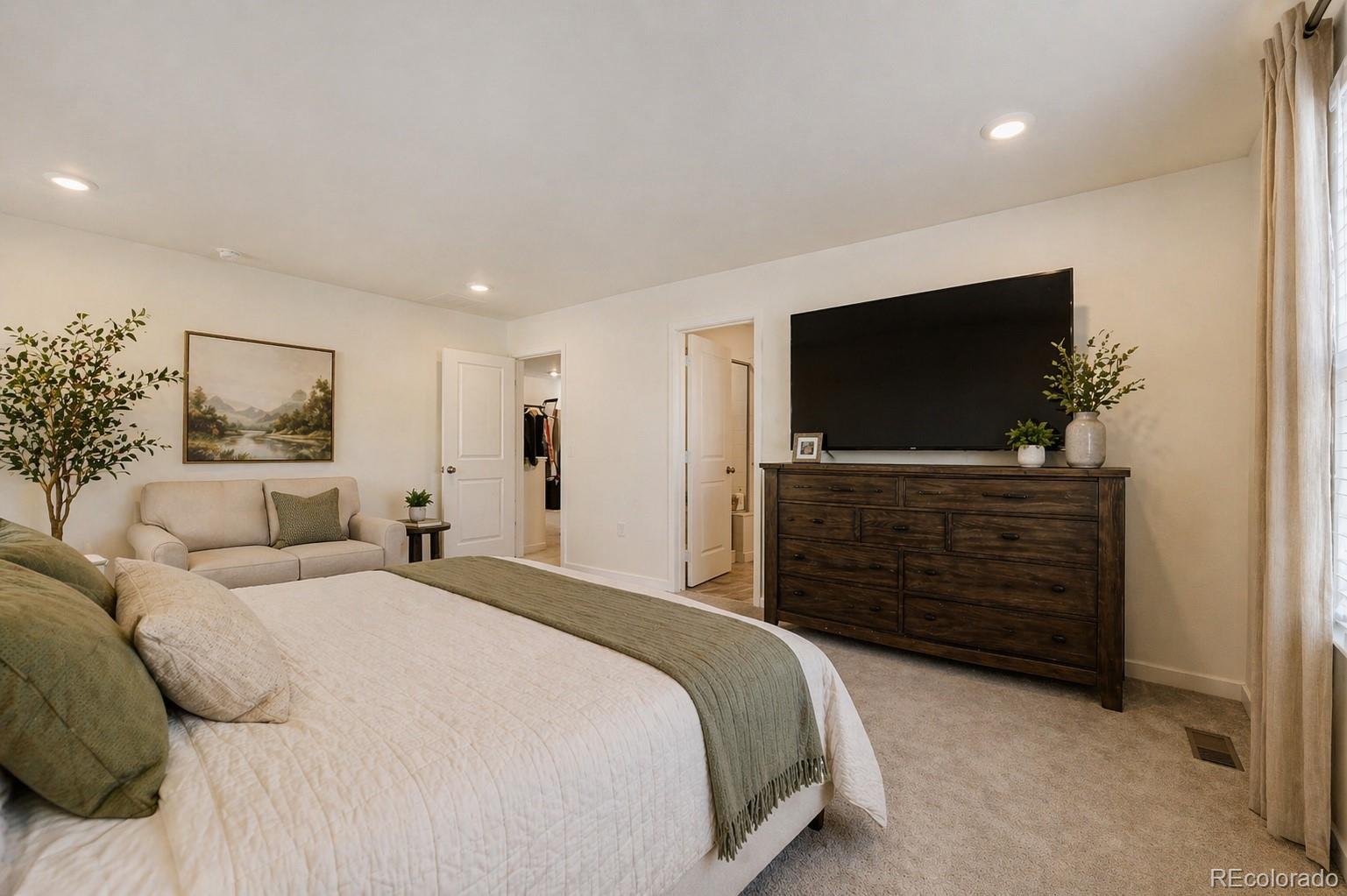MLS Image #14 for 46557  sunrise court,bennett, Colorado