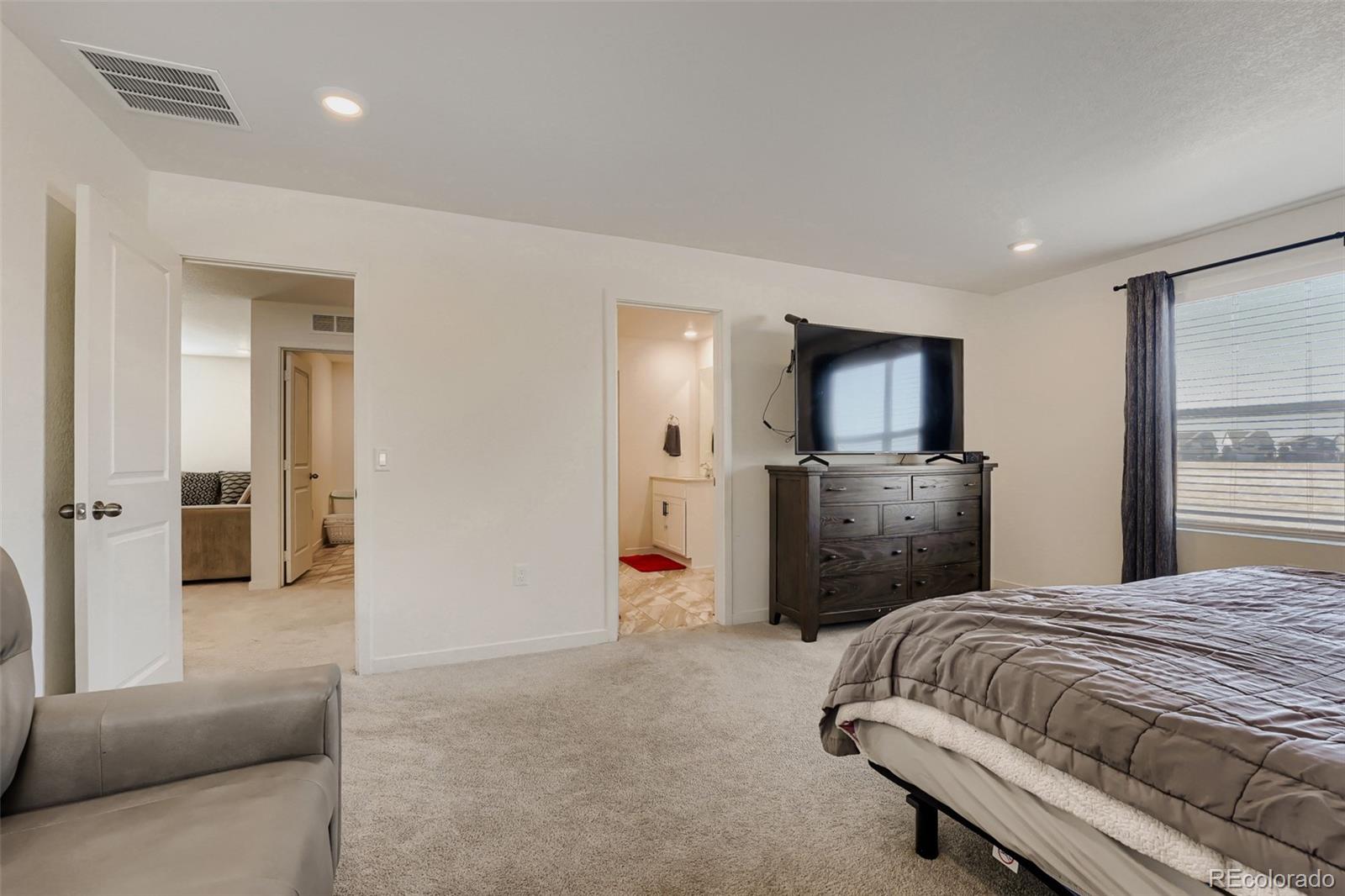 MLS Image #15 for 46557  sunrise court,bennett, Colorado