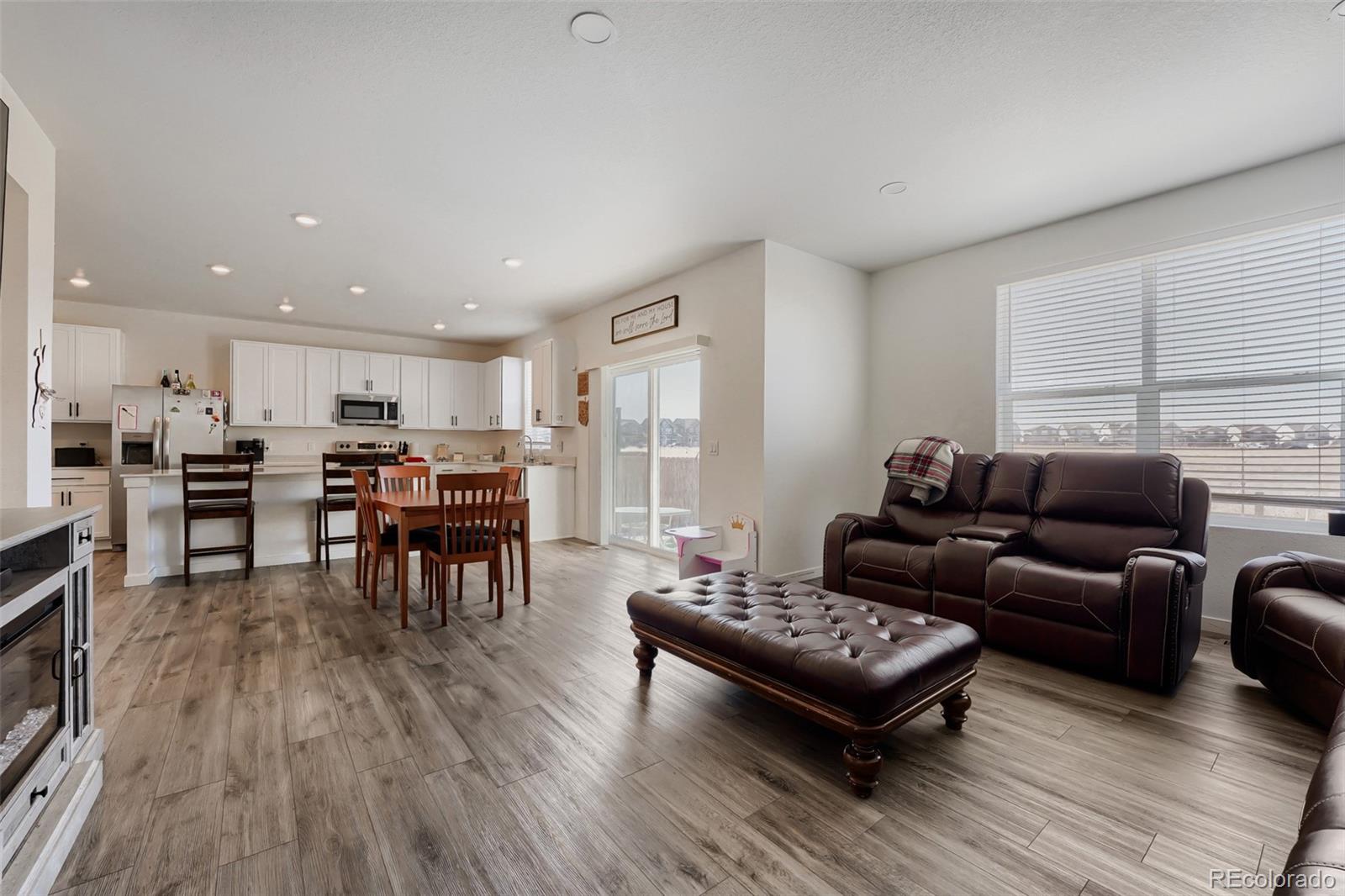 MLS Image #3 for 46557  sunrise court,bennett, Colorado