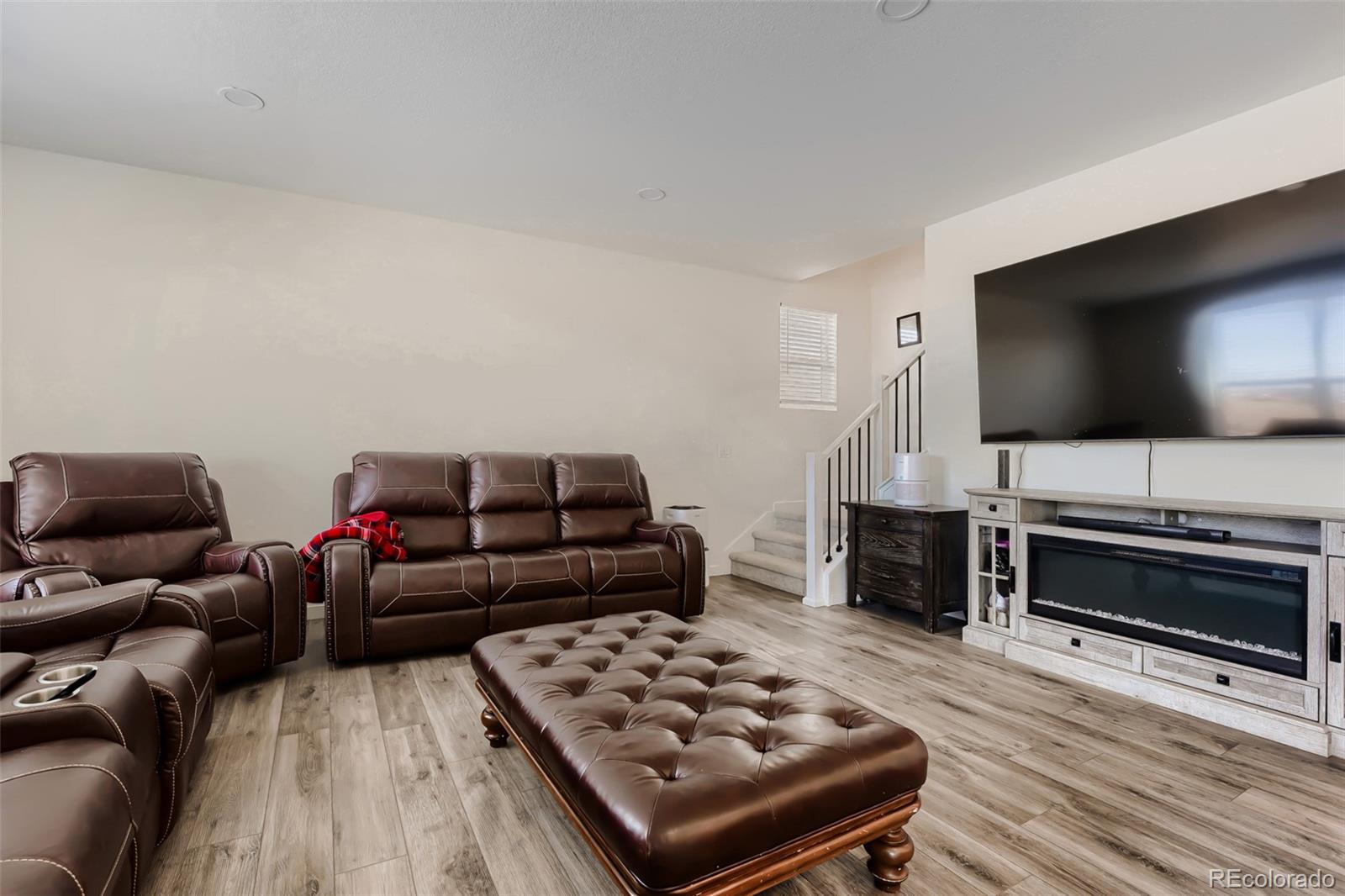 MLS Image #4 for 46557  sunrise court,bennett, Colorado