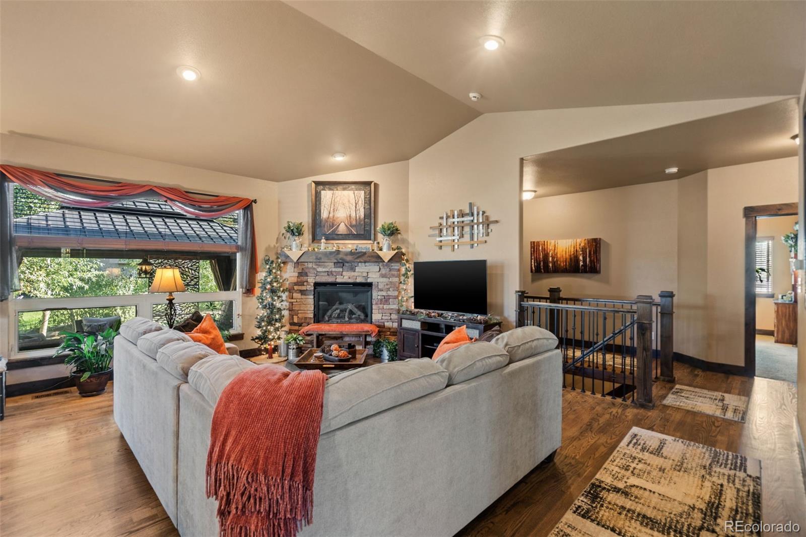 MLS Image #7 for 208  green rock place,monument, Colorado
