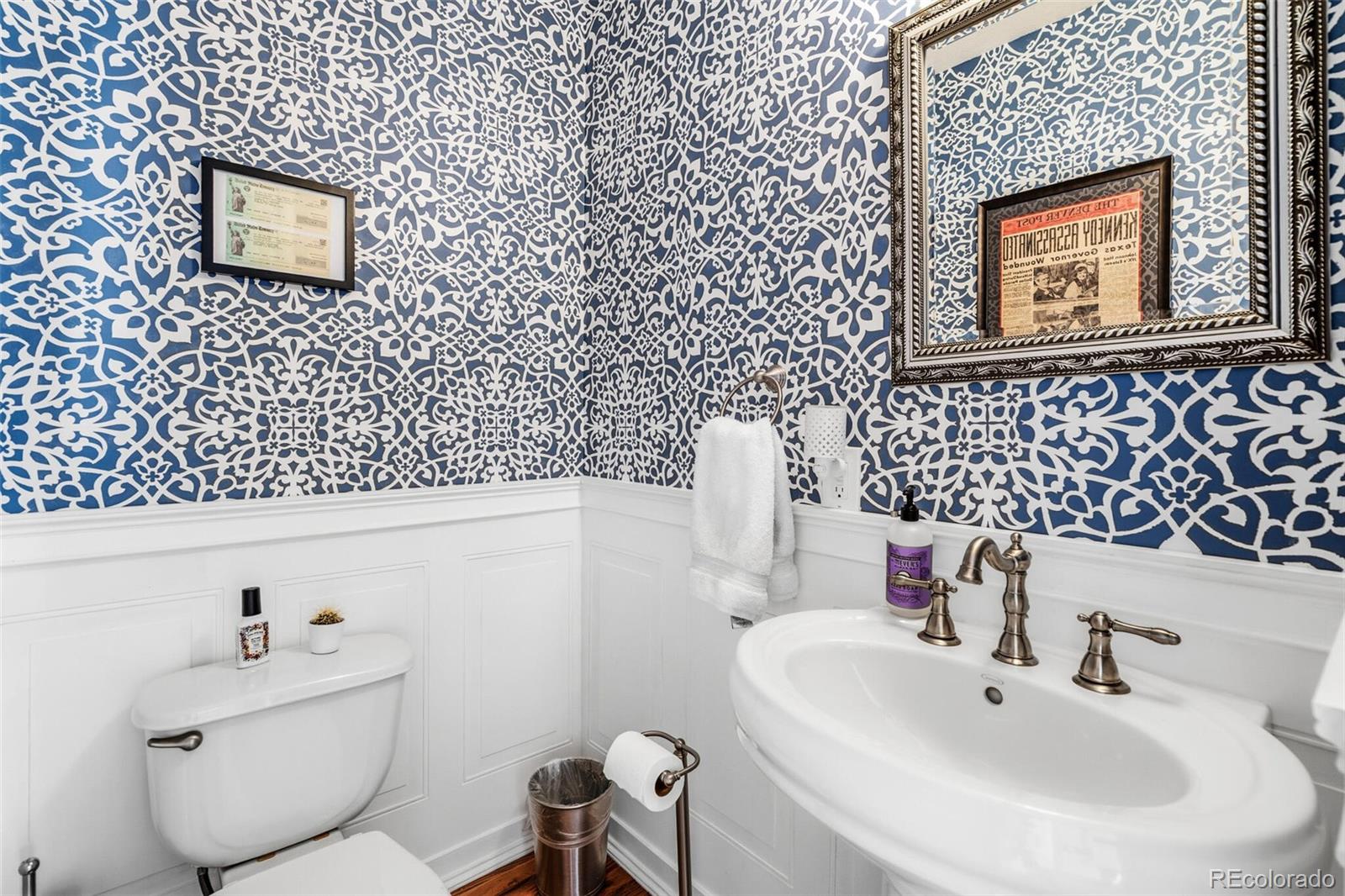 MLS Image #14 for 933 e 23rd street,denver, Colorado