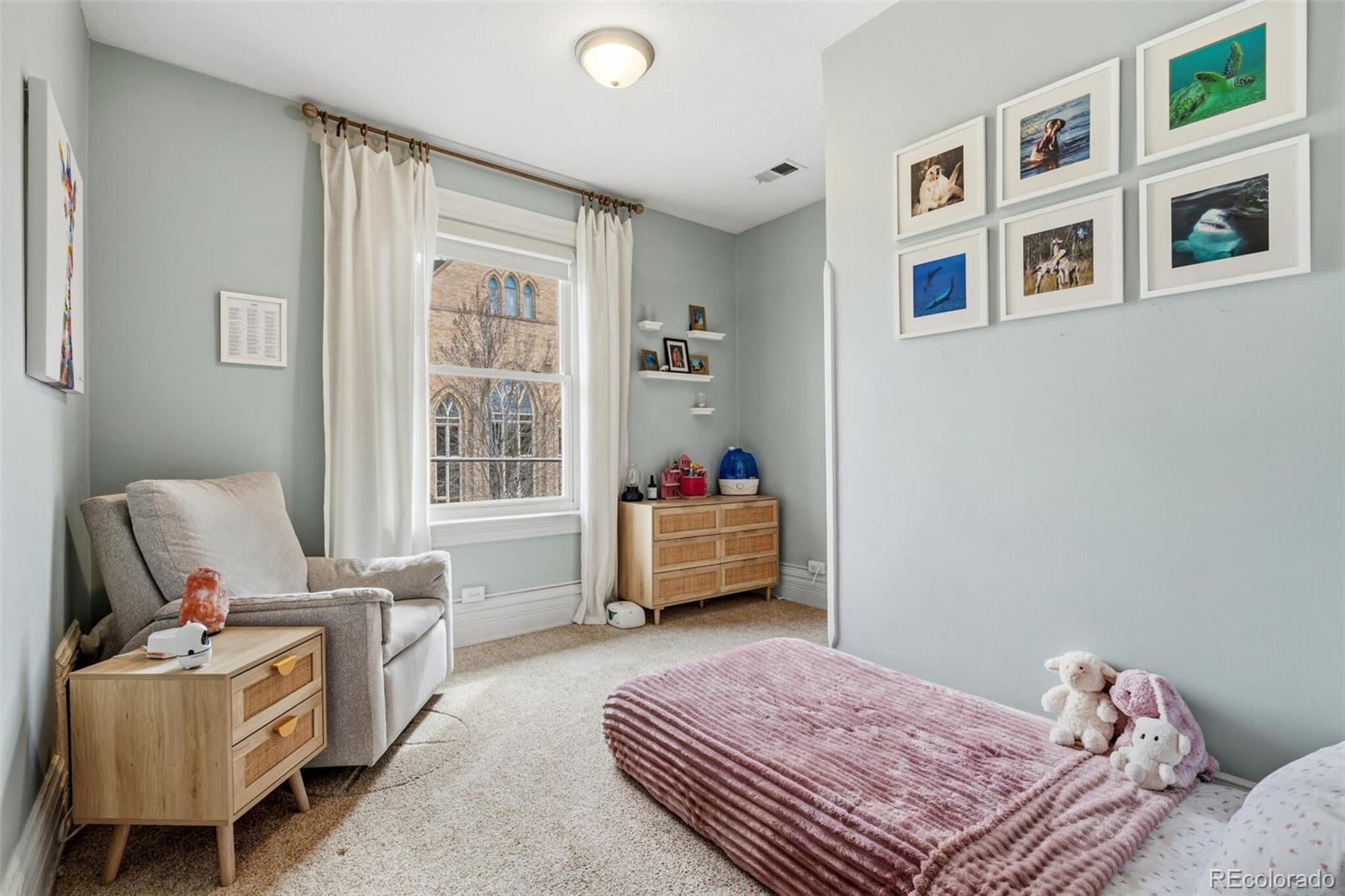 MLS Image #20 for 933 e 23rd street,denver, Colorado