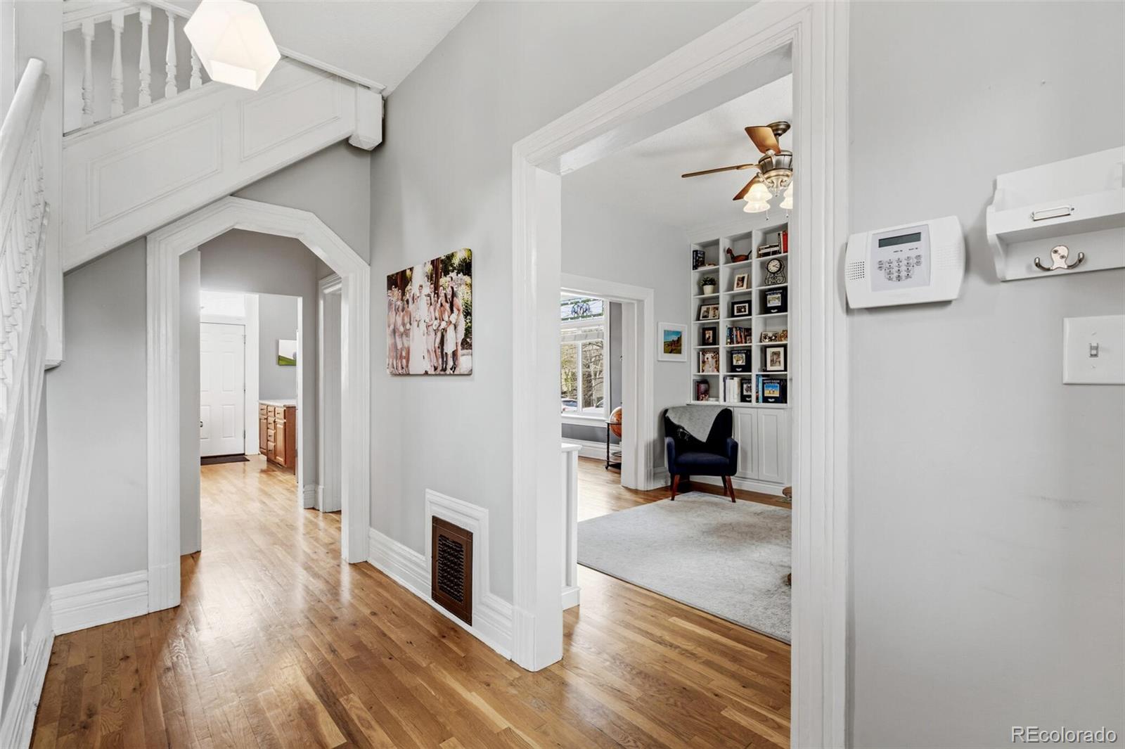 MLS Image #3 for 933 e 23rd street,denver, Colorado