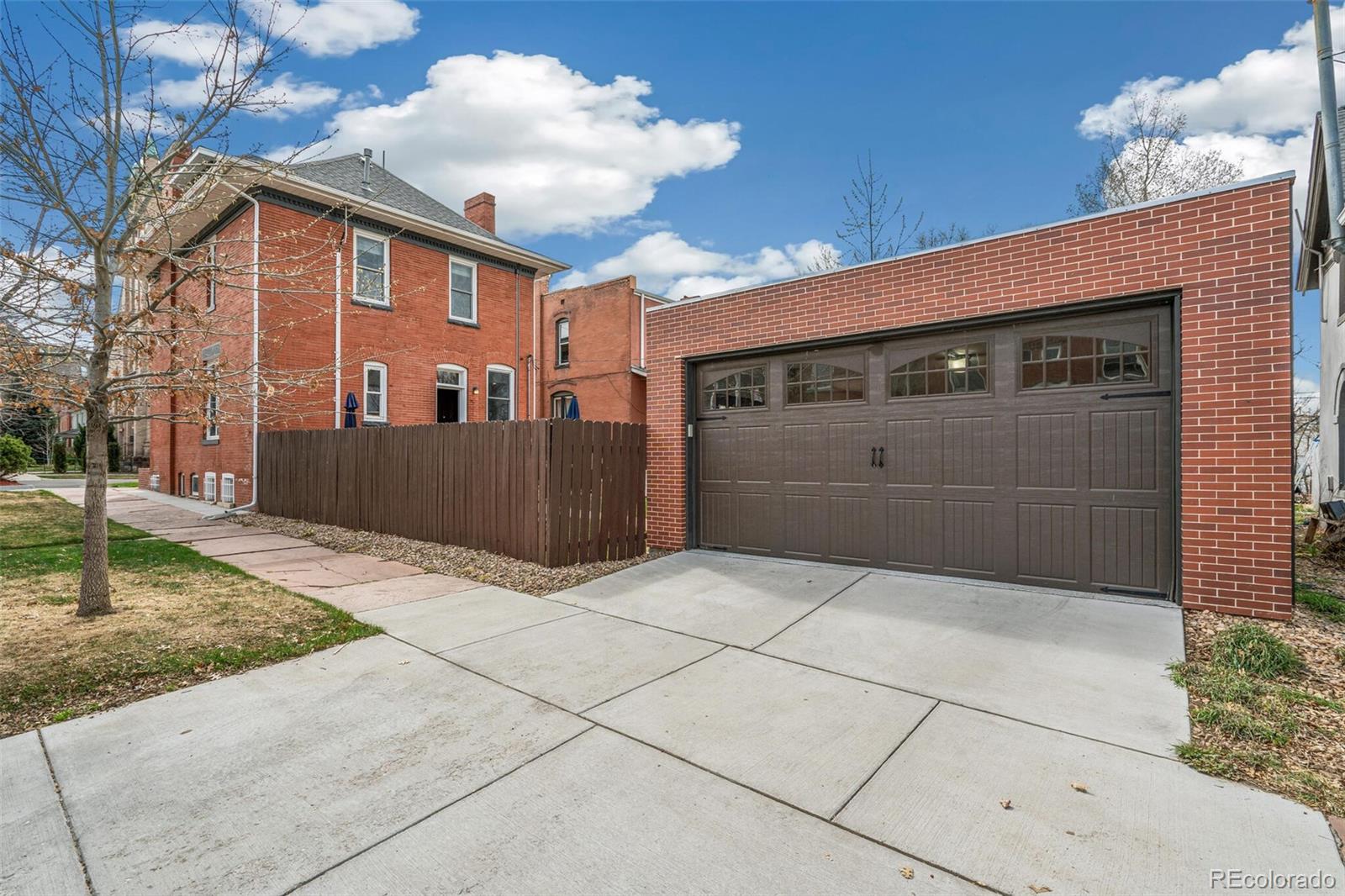MLS Image #33 for 933 e 23rd street,denver, Colorado