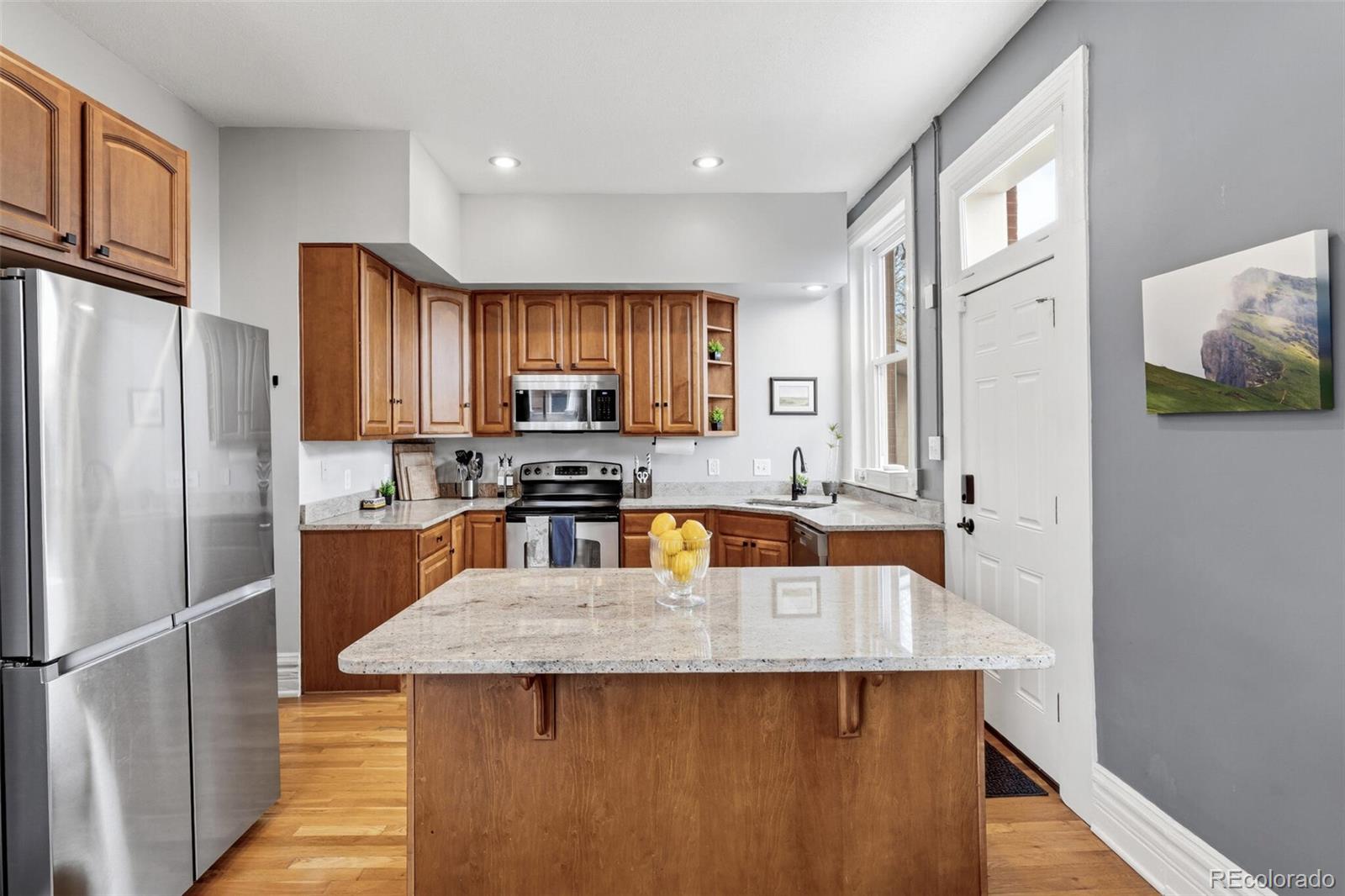 MLS Image #9 for 933 e 23rd street,denver, Colorado