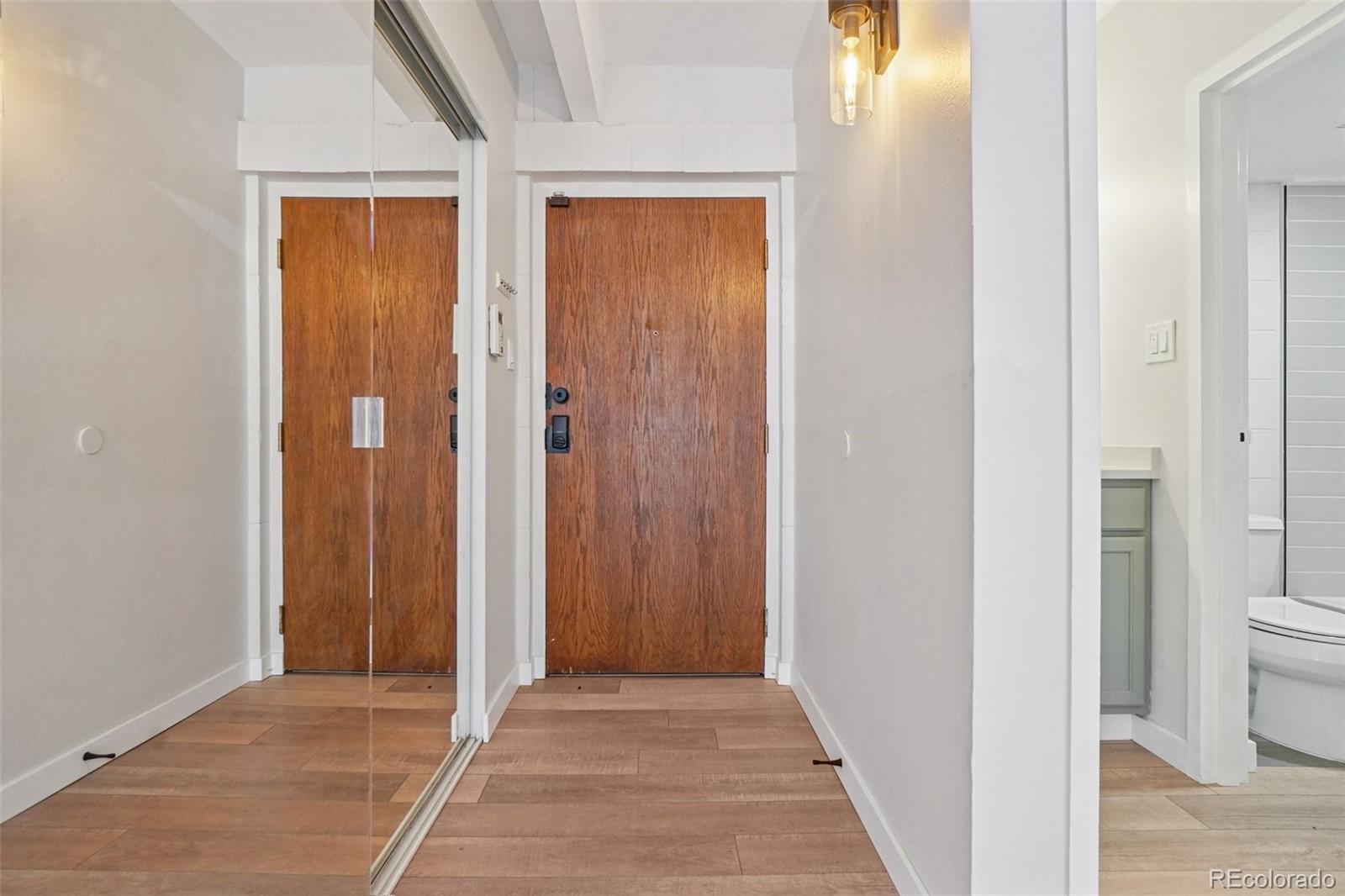 MLS Image #4 for 555 e 10th avenue,denver, Colorado