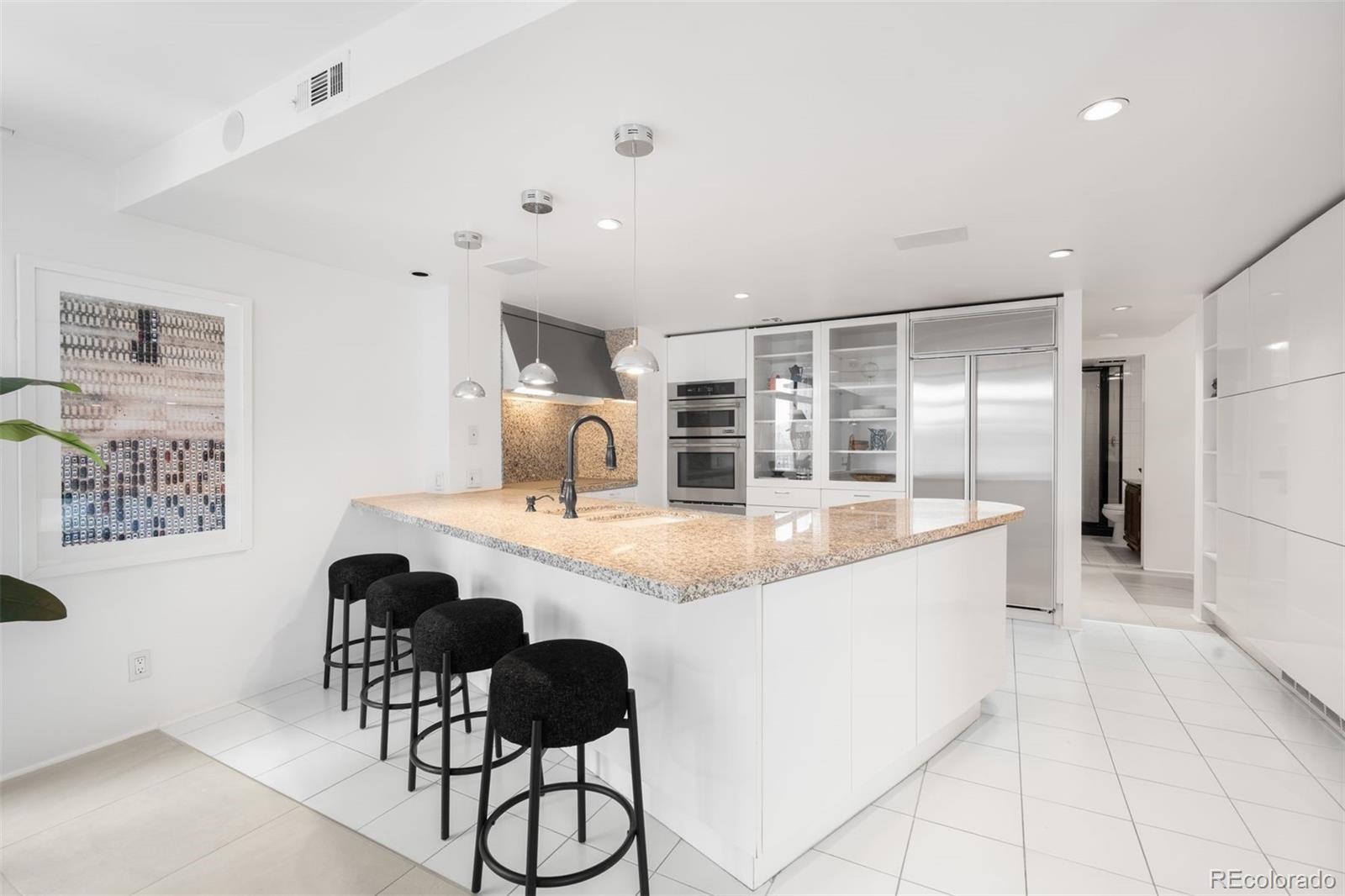 MLS Image #11 for 1777  larimer street 710,denver, Colorado