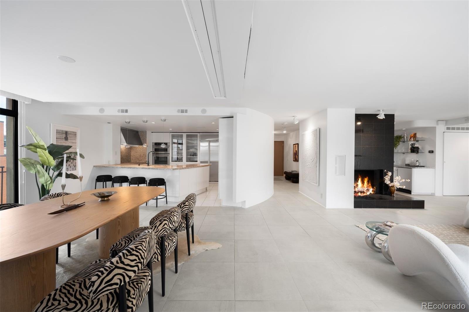 MLS Image #7 for 1777  larimer street 710,denver, Colorado