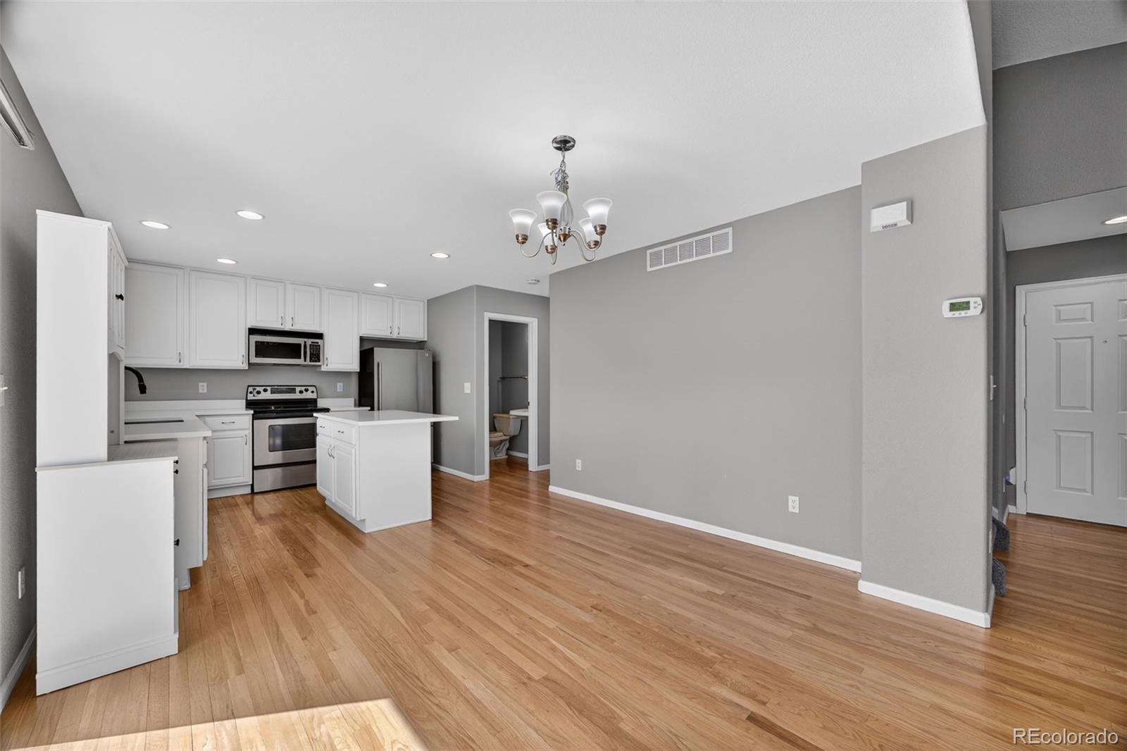 MLS Image #13 for 16486 e phillips place,englewood, Colorado