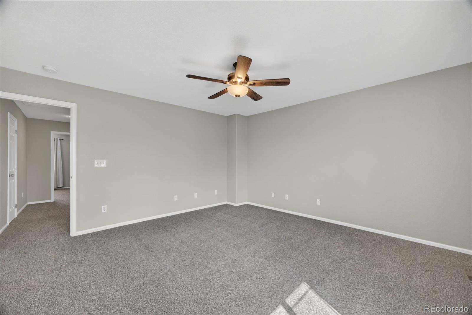 MLS Image #27 for 16486 e phillips place,englewood, Colorado