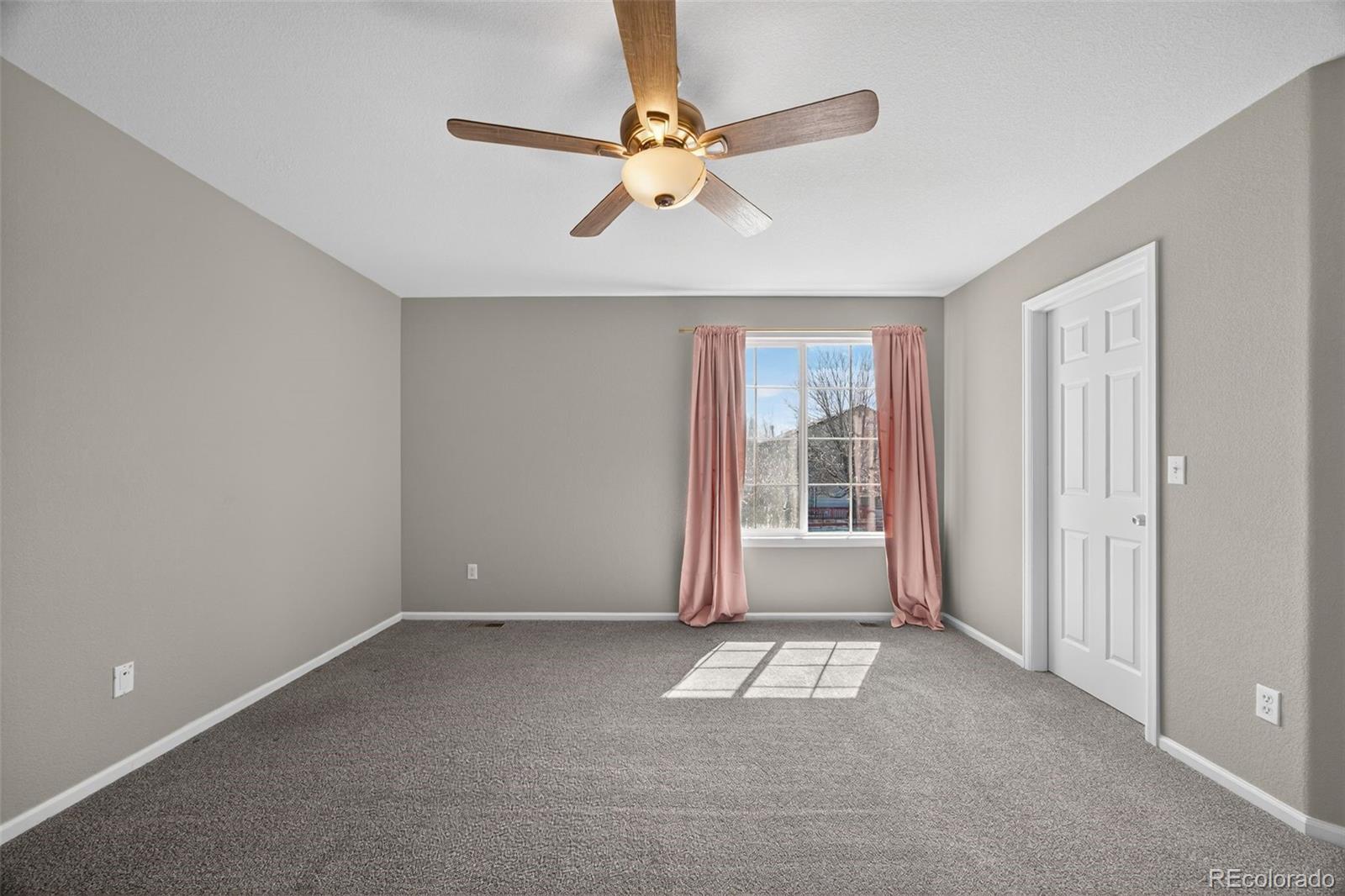 MLS Image #28 for 16486 e phillips place,englewood, Colorado