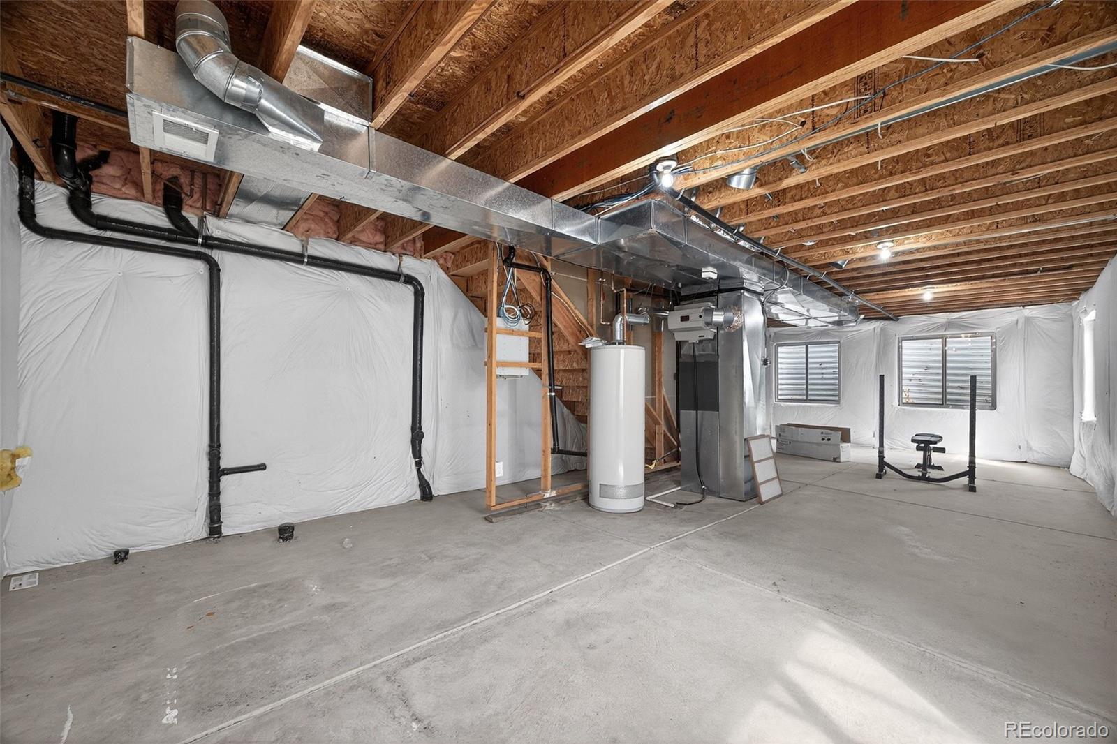 MLS Image #37 for 16486 e phillips place,englewood, Colorado