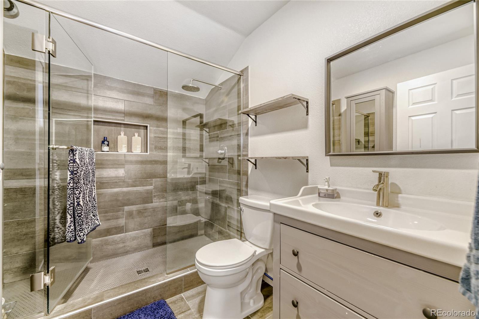 MLS Image #11 for 1315 s irving street,denver, Colorado