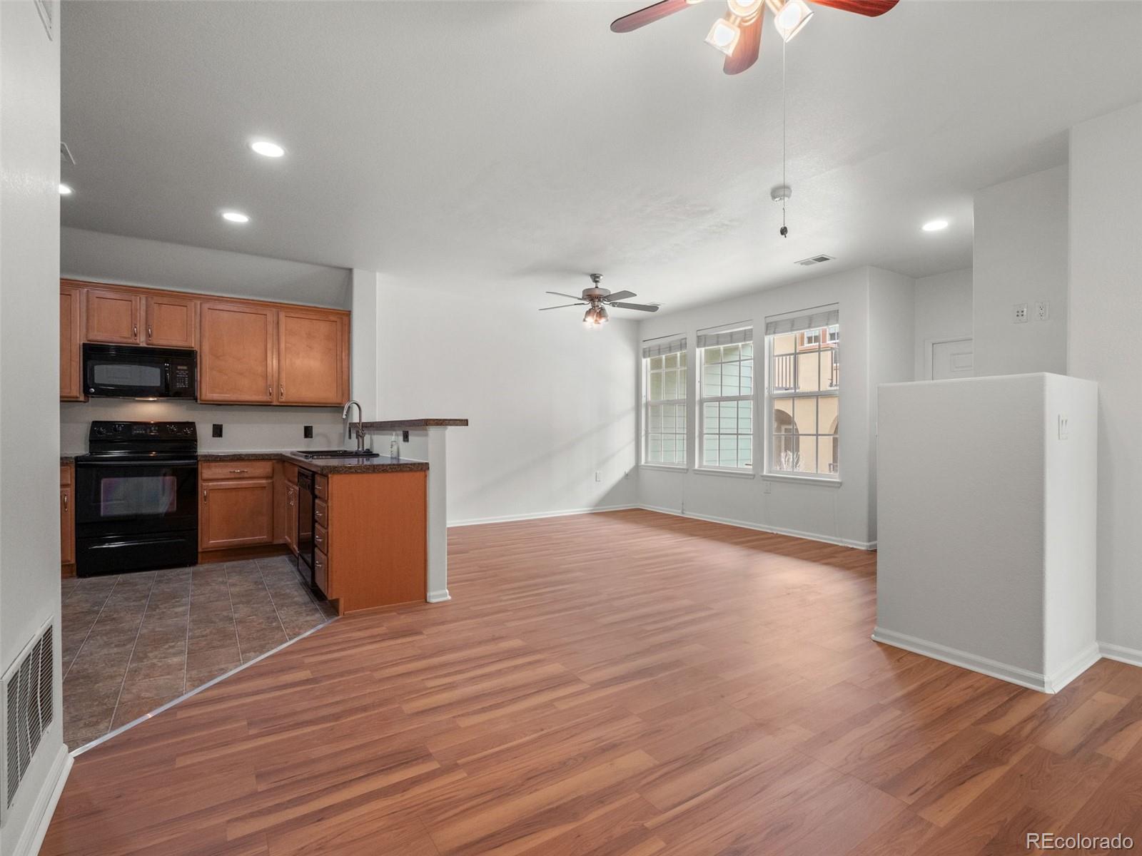 MLS Image #15 for 7777 e 23rd avenue 1303,denver, Colorado