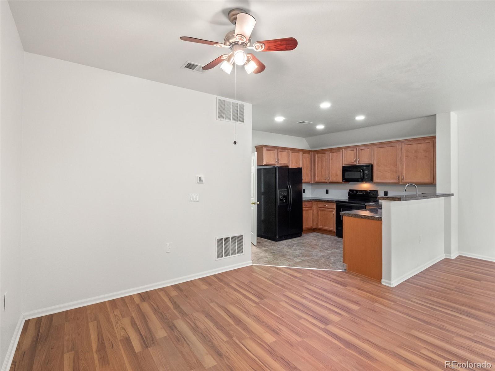 MLS Image #17 for 7777 e 23rd avenue 1303,denver, Colorado