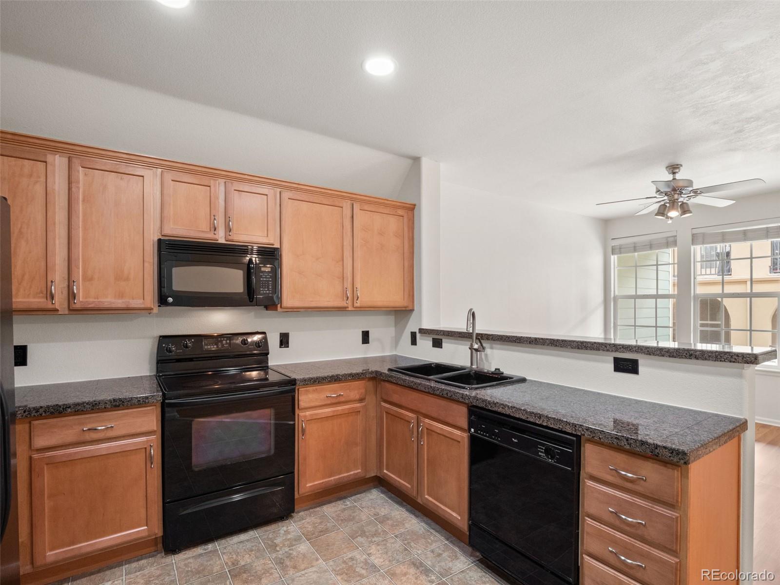 MLS Image #19 for 7777 e 23rd avenue 1303,denver, Colorado