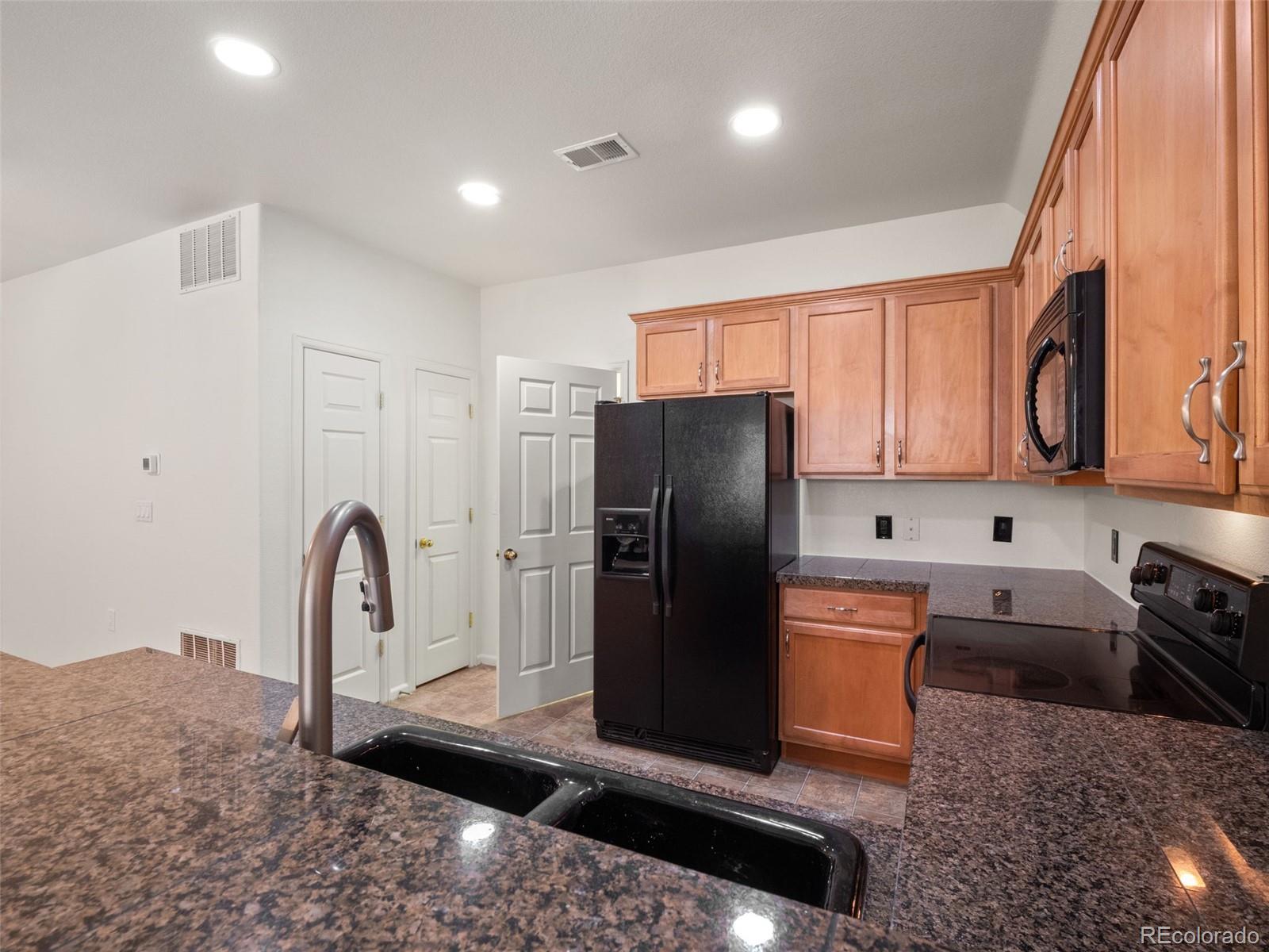 MLS Image #22 for 7777 e 23rd avenue 1303,denver, Colorado