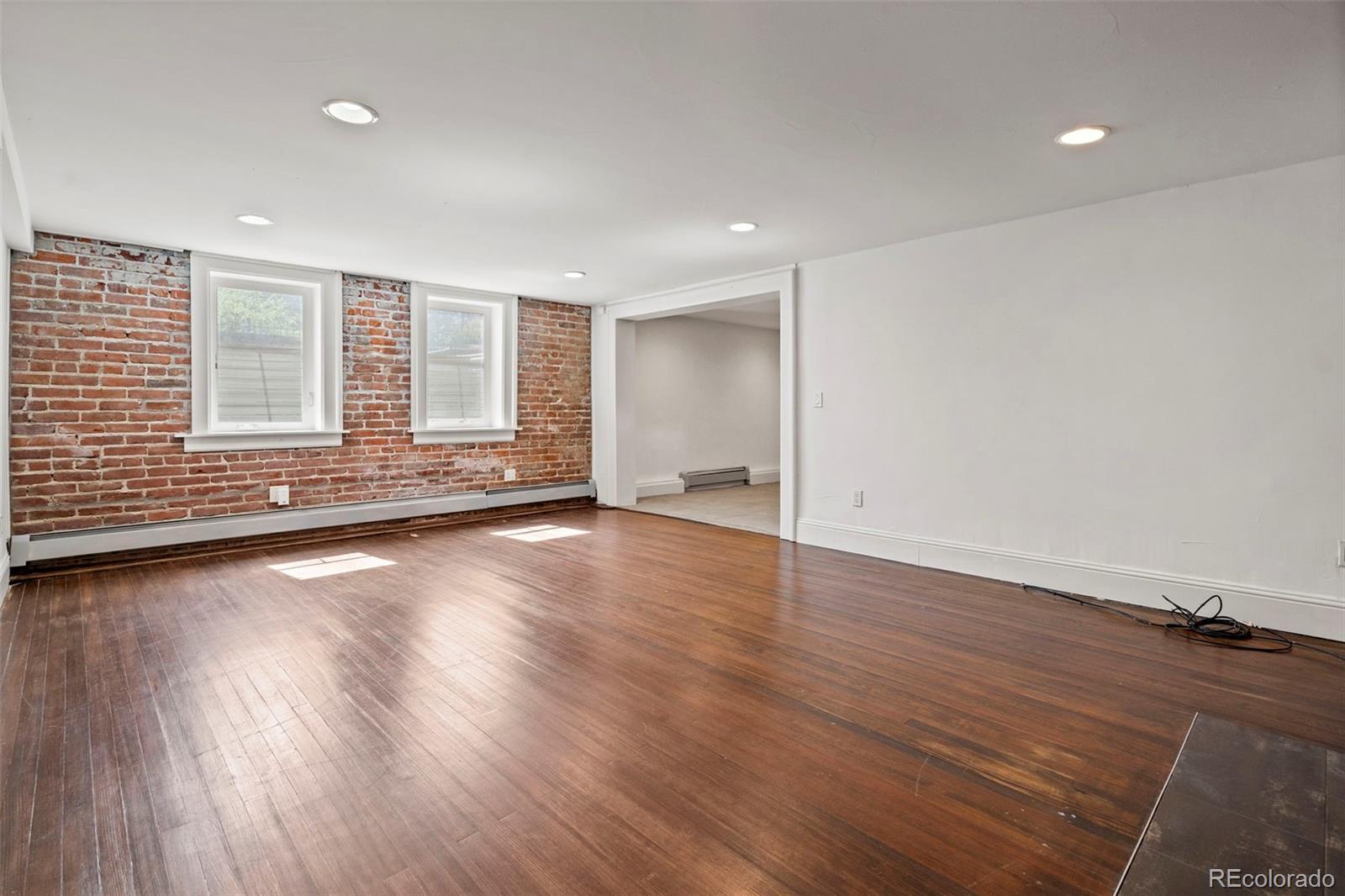 MLS Image #29 for 2833 e 8th avenue,denver, Colorado