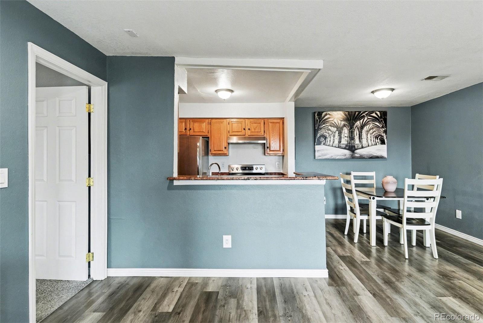 MLS Image #5 for 7468 s alkire street 104,littleton, Colorado