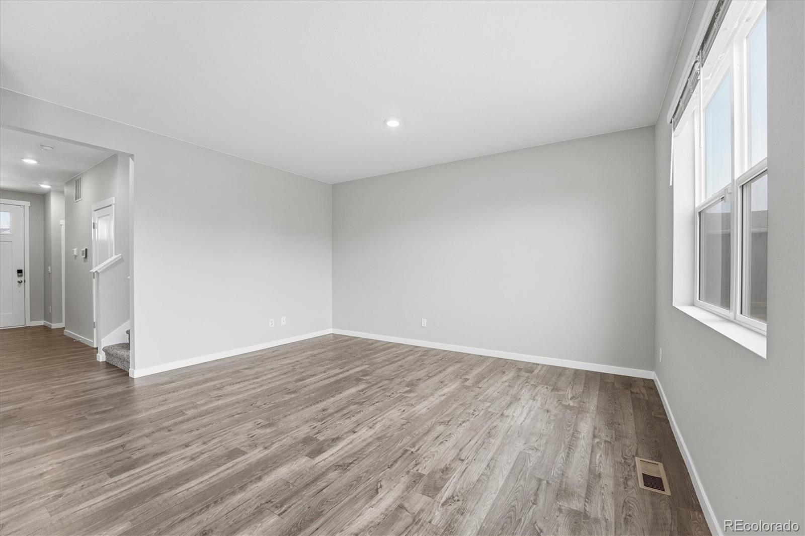 MLS Image #10 for 2303  monte vista street,fort lupton, Colorado