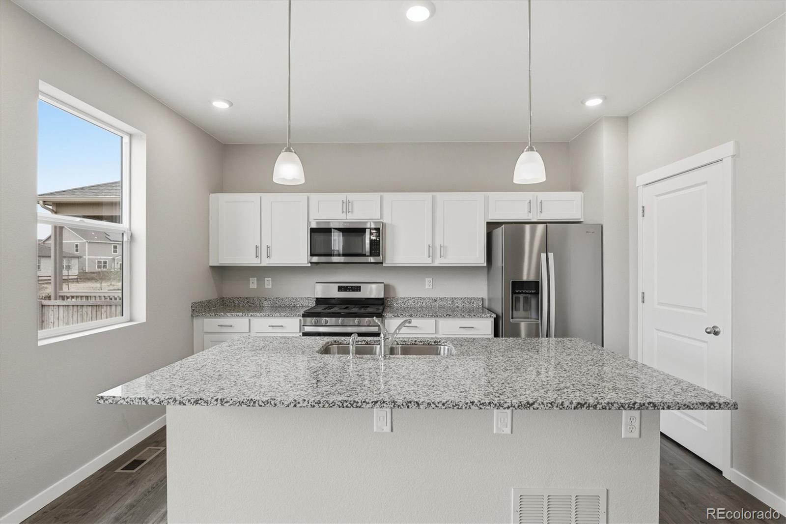 MLS Image #16 for 2303  monte vista street,fort lupton, Colorado
