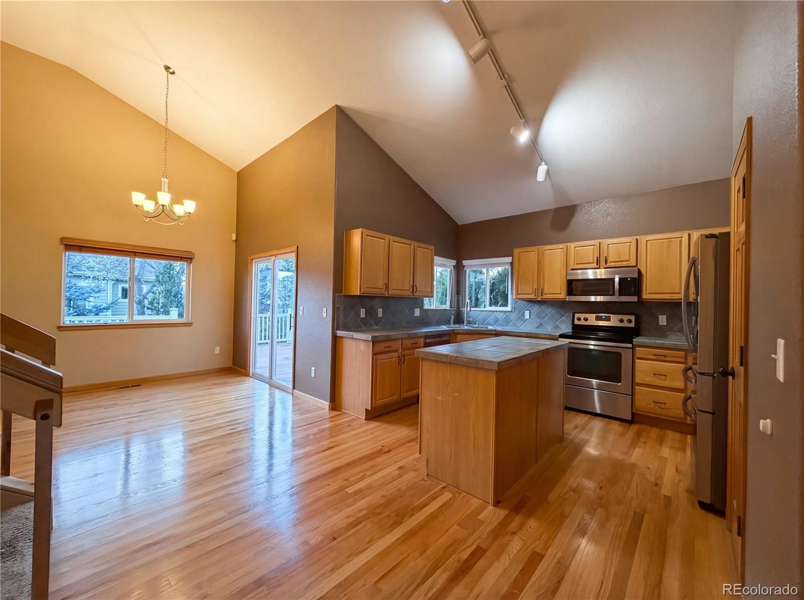 MLS Image #9 for 231  maggie street,longmont, Colorado