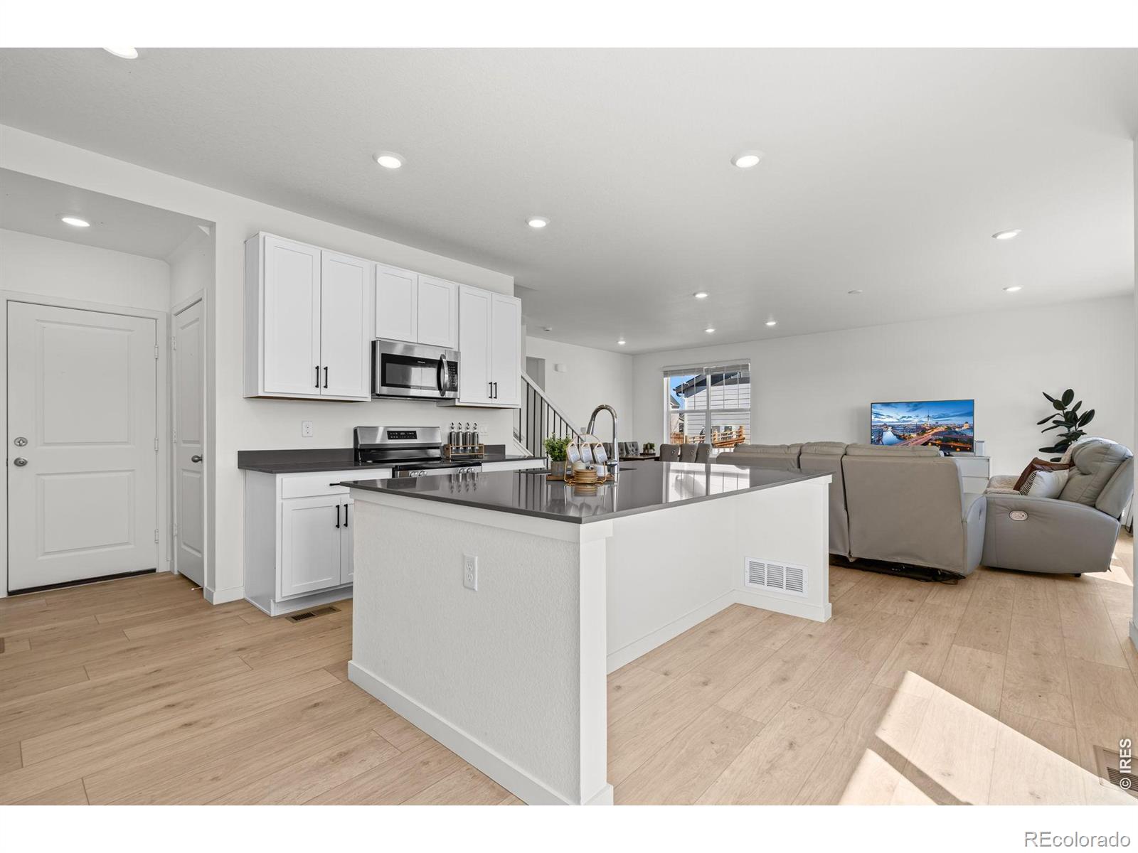 MLS Image #10 for 4280  apple cider street,timnath, Colorado