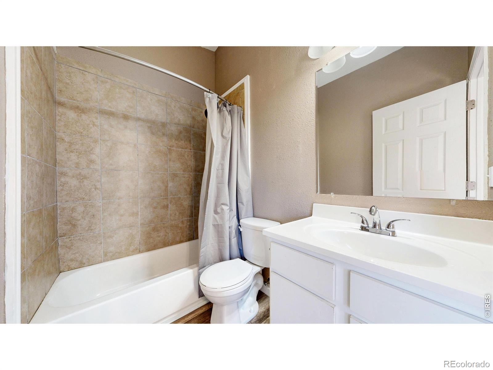 MLS Image #29 for 4705  holly court,loveland, Colorado