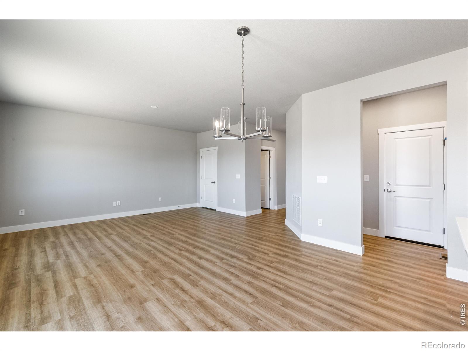 MLS Image #10 for 713  muturu road,johnstown, Colorado