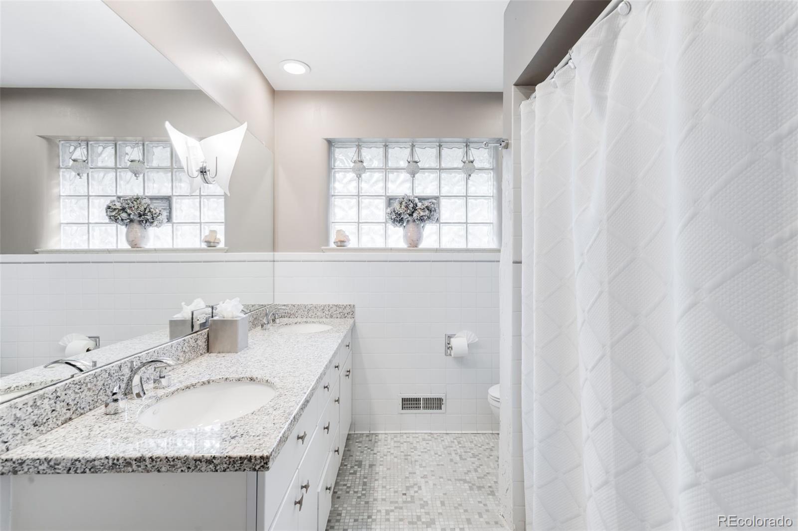 MLS Image #20 for 3477 s clayton boulevard,englewood, Colorado