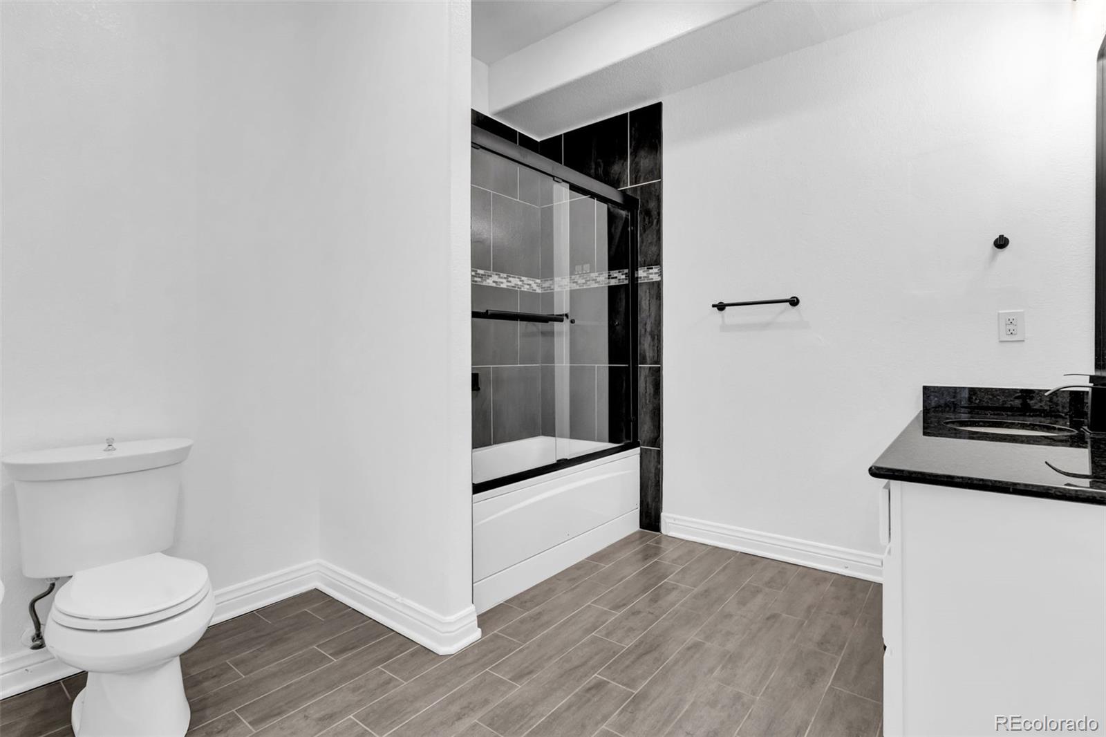 MLS Image #12 for 3299  lowell boulevard,denver, Colorado