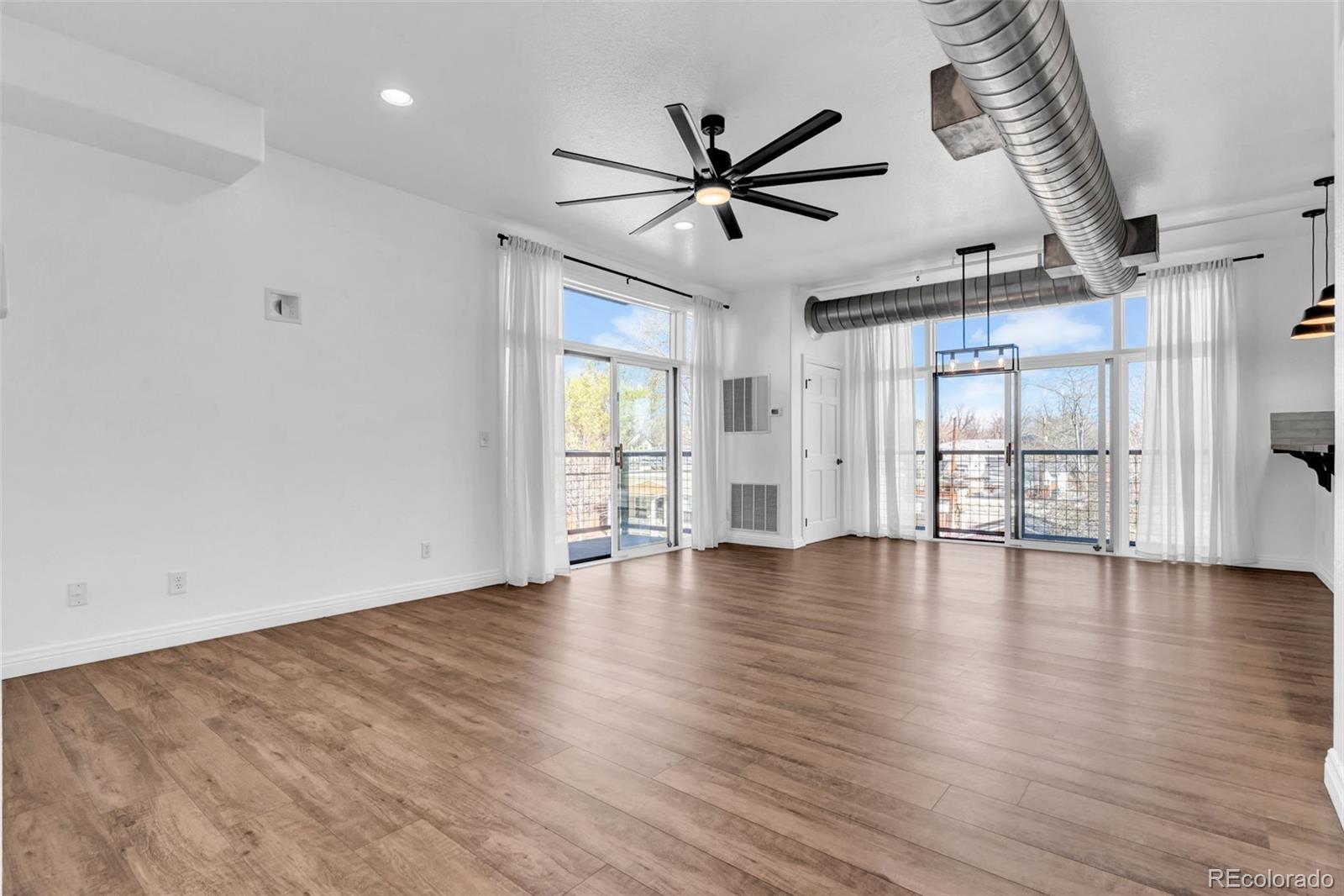 MLS Image #16 for 3299  lowell boulevard,denver, Colorado