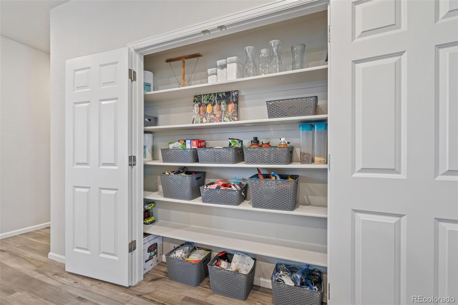 MLS Image #12 for 12213 w 57th lane,arvada, Colorado