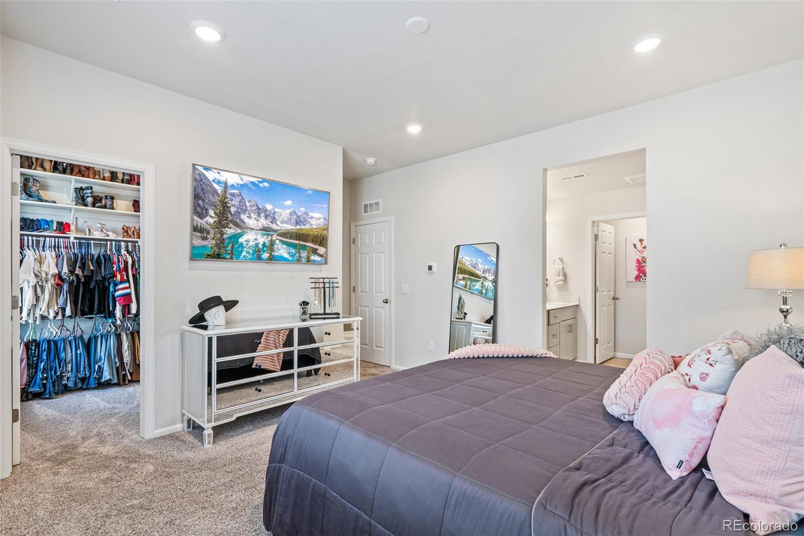 MLS Image #17 for 12213 w 57th lane,arvada, Colorado
