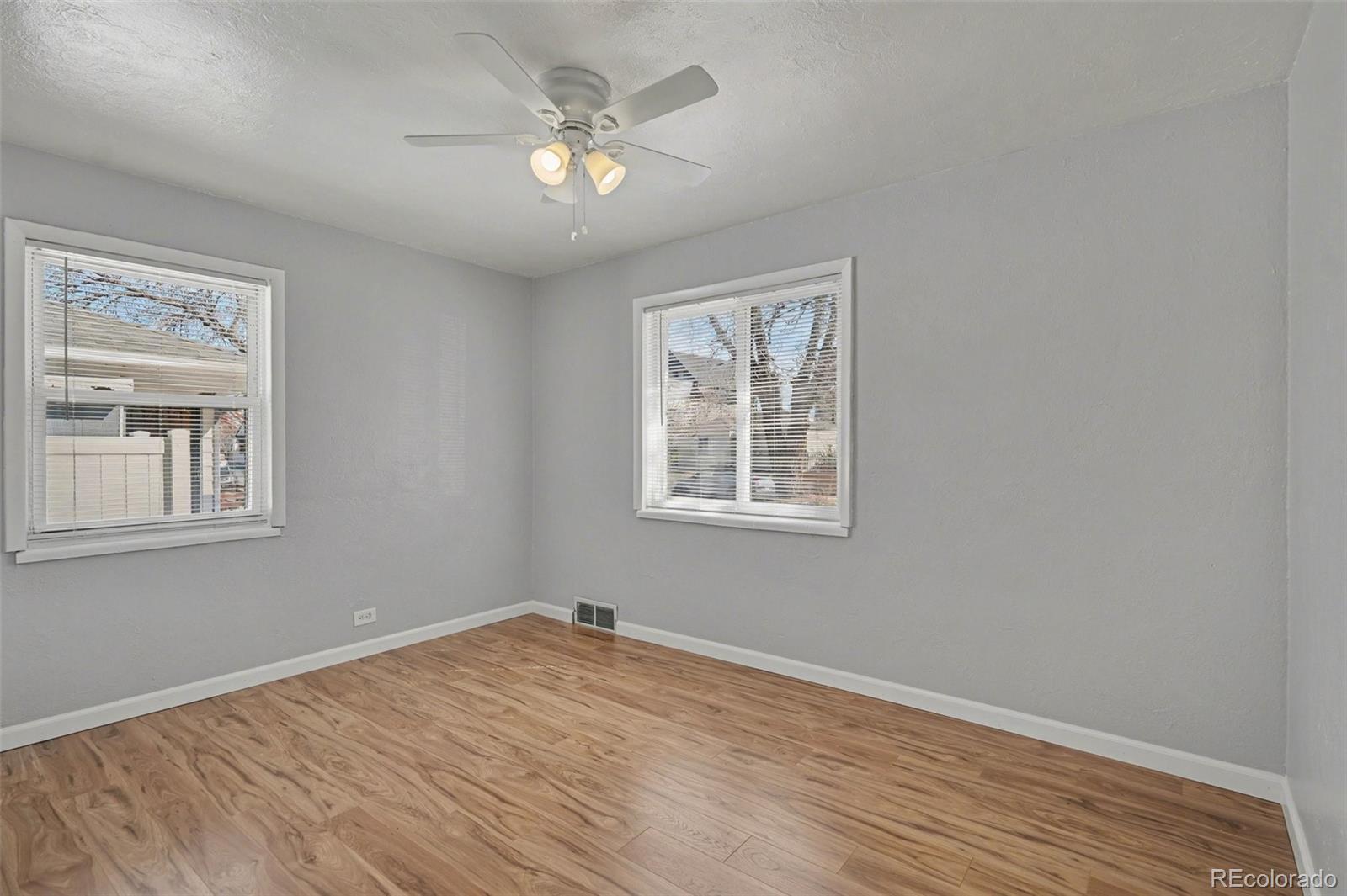 MLS Image #11 for 2143 s bannock street,denver, Colorado