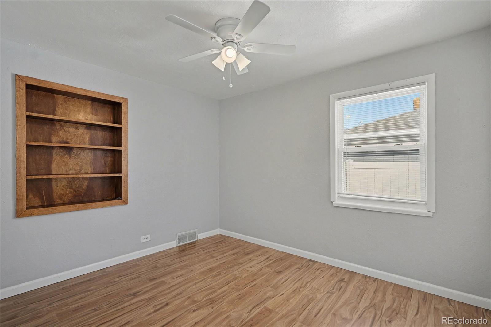 MLS Image #13 for 2143 s bannock street,denver, Colorado