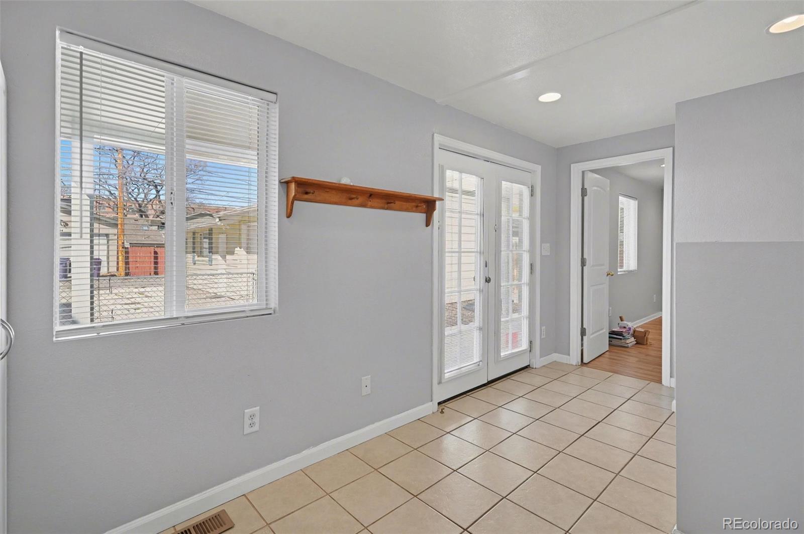 MLS Image #19 for 2143 s bannock street,denver, Colorado