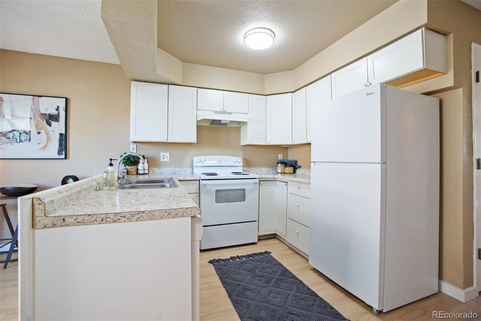 MLS Image #14 for 12051 e tennessee avenue ,aurora, Colorado