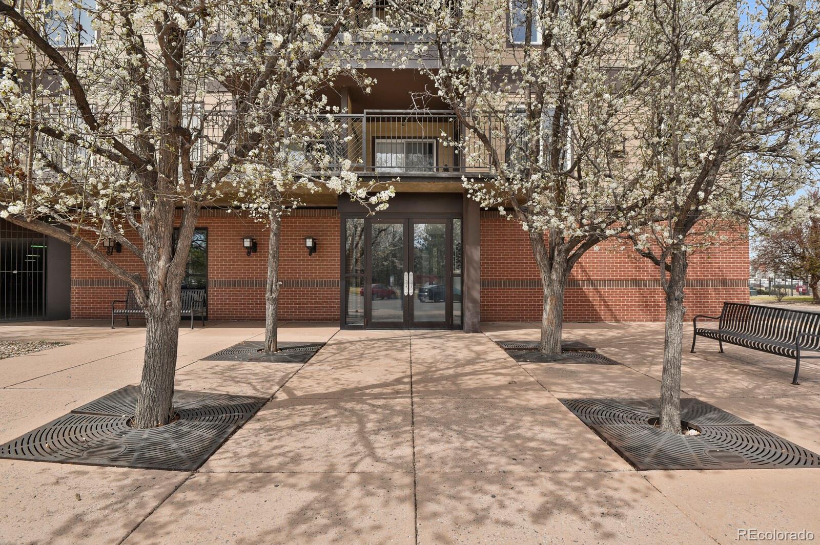 MLS Image #1 for 15475  andrews drive,denver, Colorado