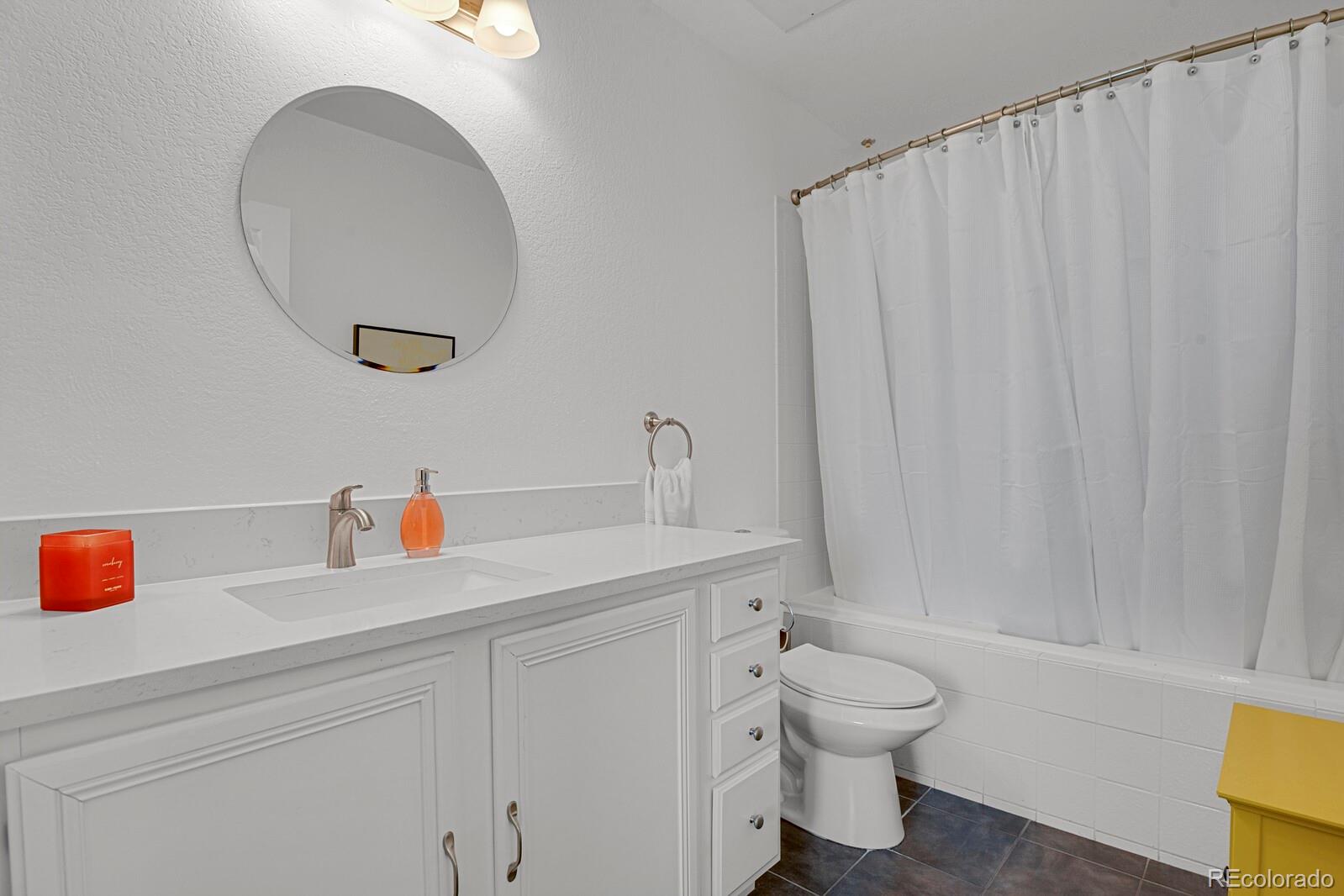 MLS Image #11 for 15475  andrews drive,denver, Colorado