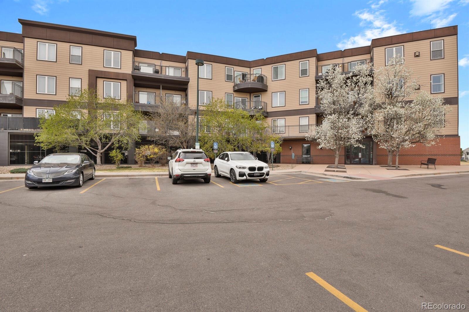 MLS Image #15 for 15475  andrews drive,denver, Colorado