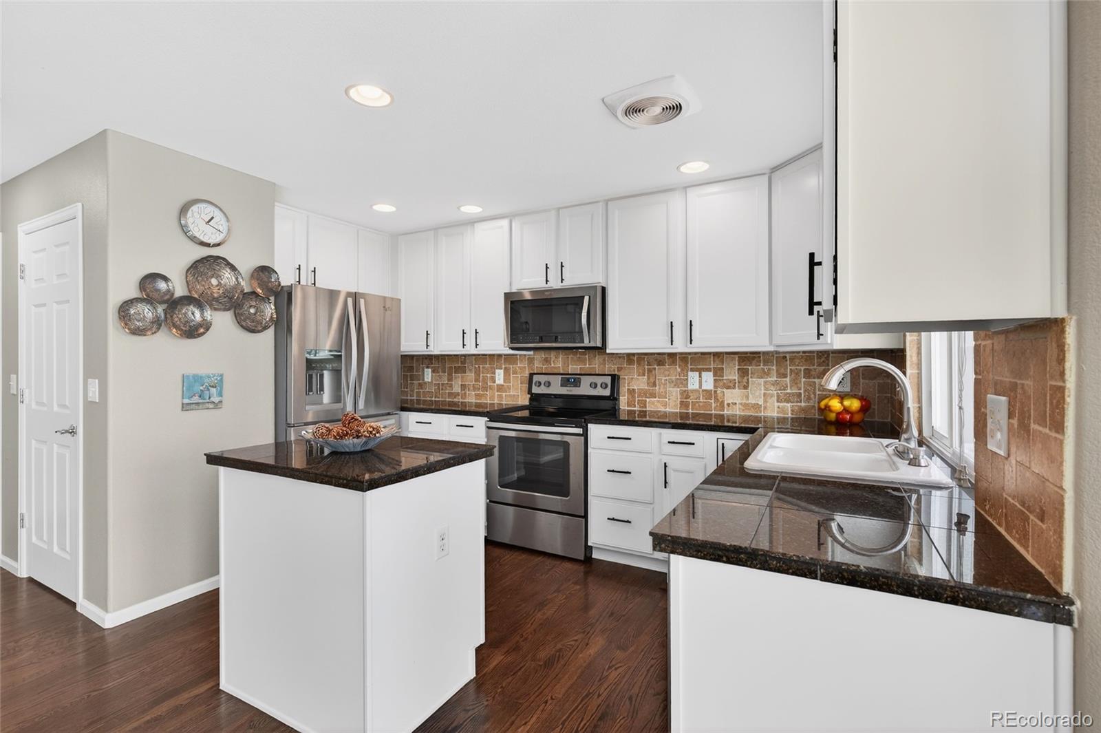 MLS Image #10 for 2599 s jebel way,aurora, Colorado