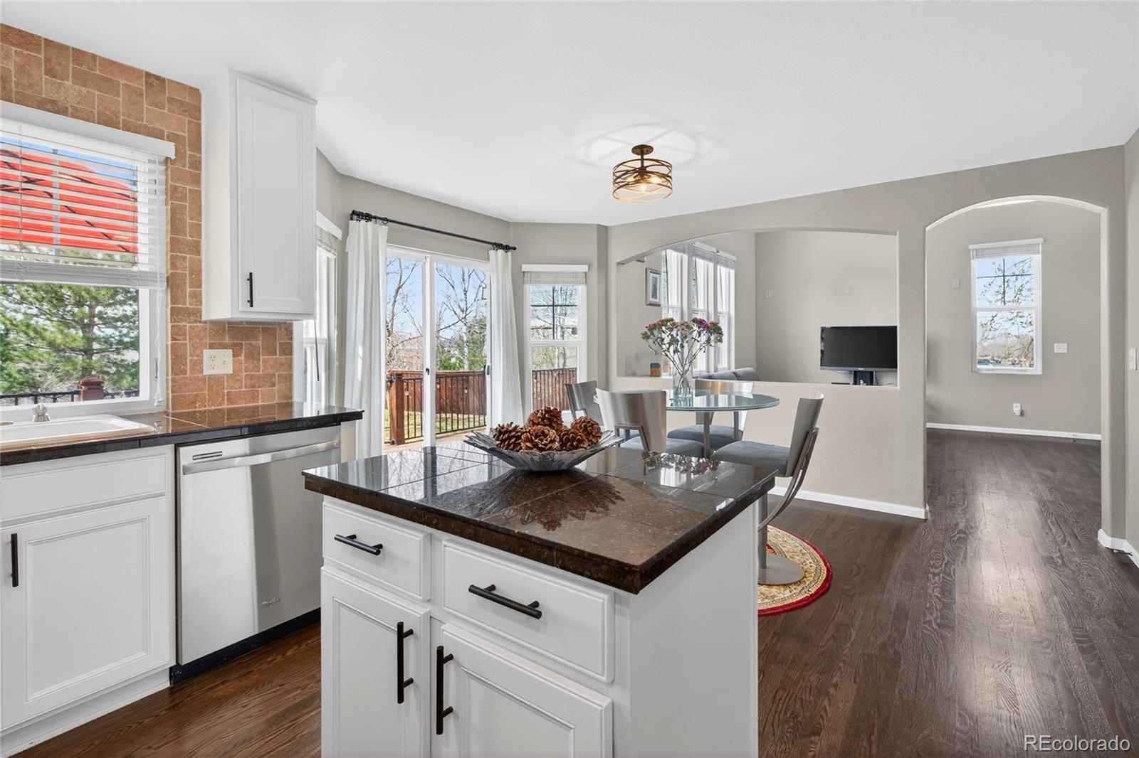 MLS Image #11 for 2599 s jebel way,aurora, Colorado