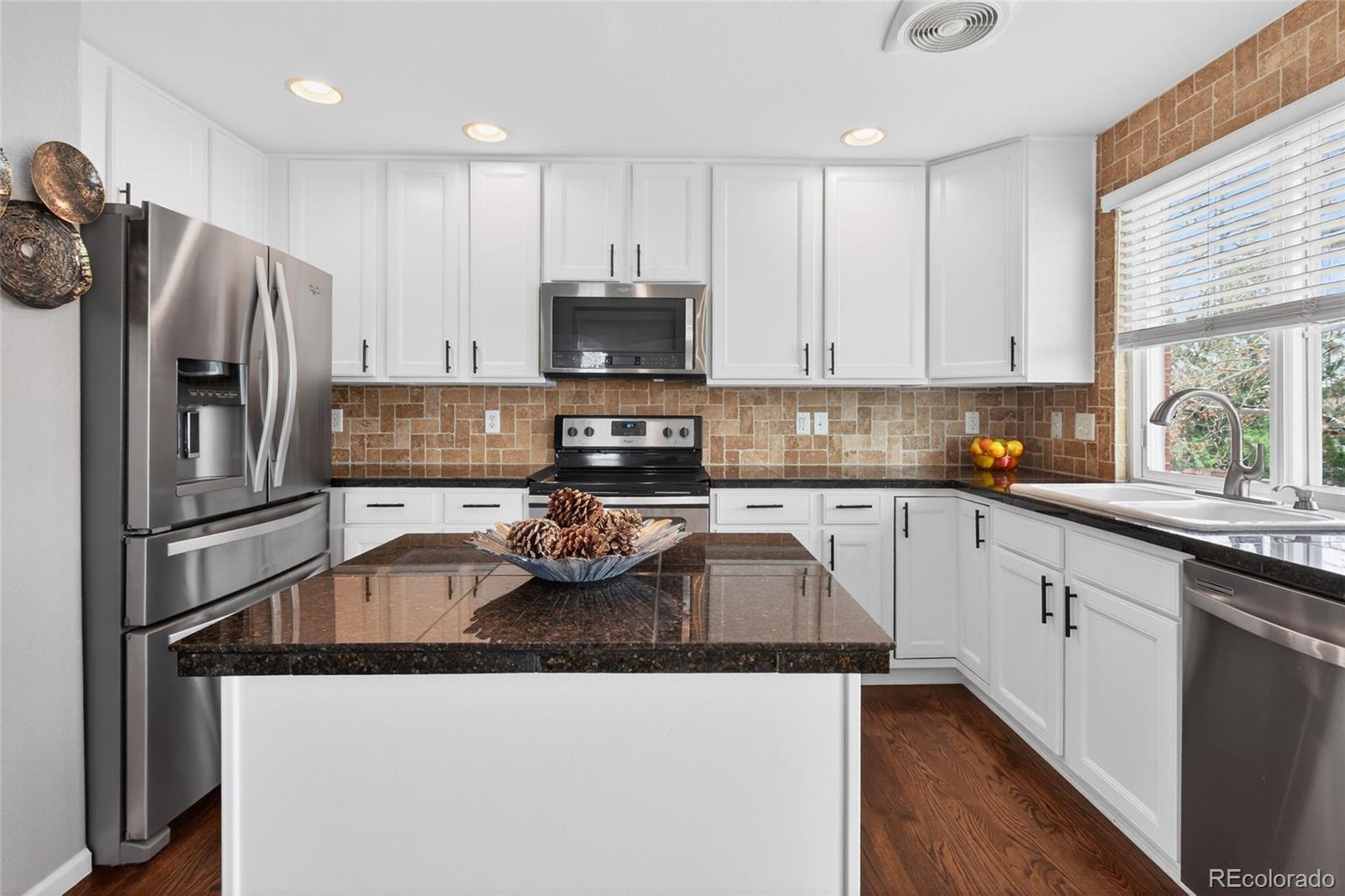 MLS Image #12 for 2599 s jebel way,aurora, Colorado