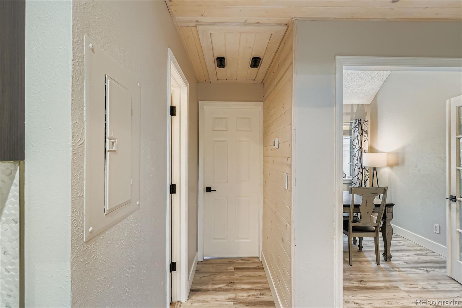 MLS Image #21 for 950 s dahlia street c,denver, Colorado