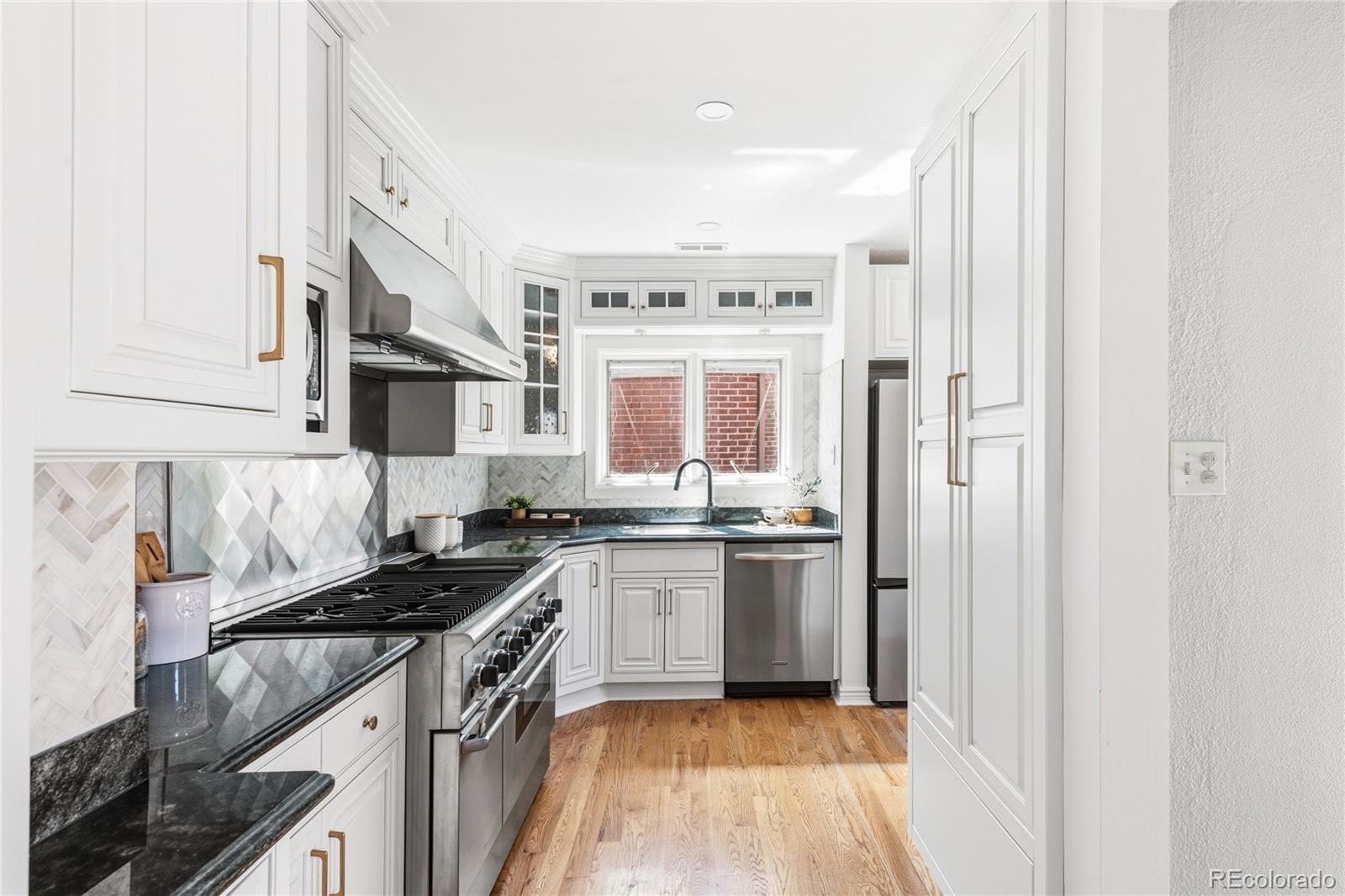 MLS Image #11 for 1265 s elizabeth street,denver, Colorado