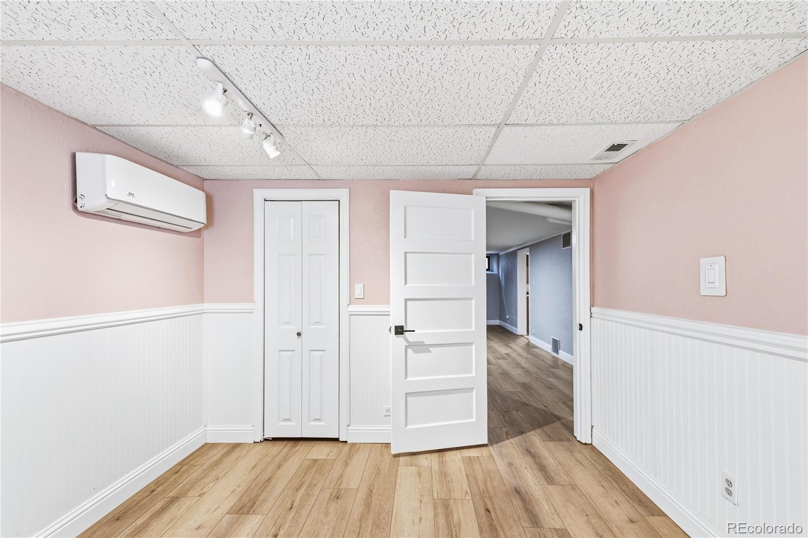 MLS Image #24 for 1265 s elizabeth street,denver, Colorado