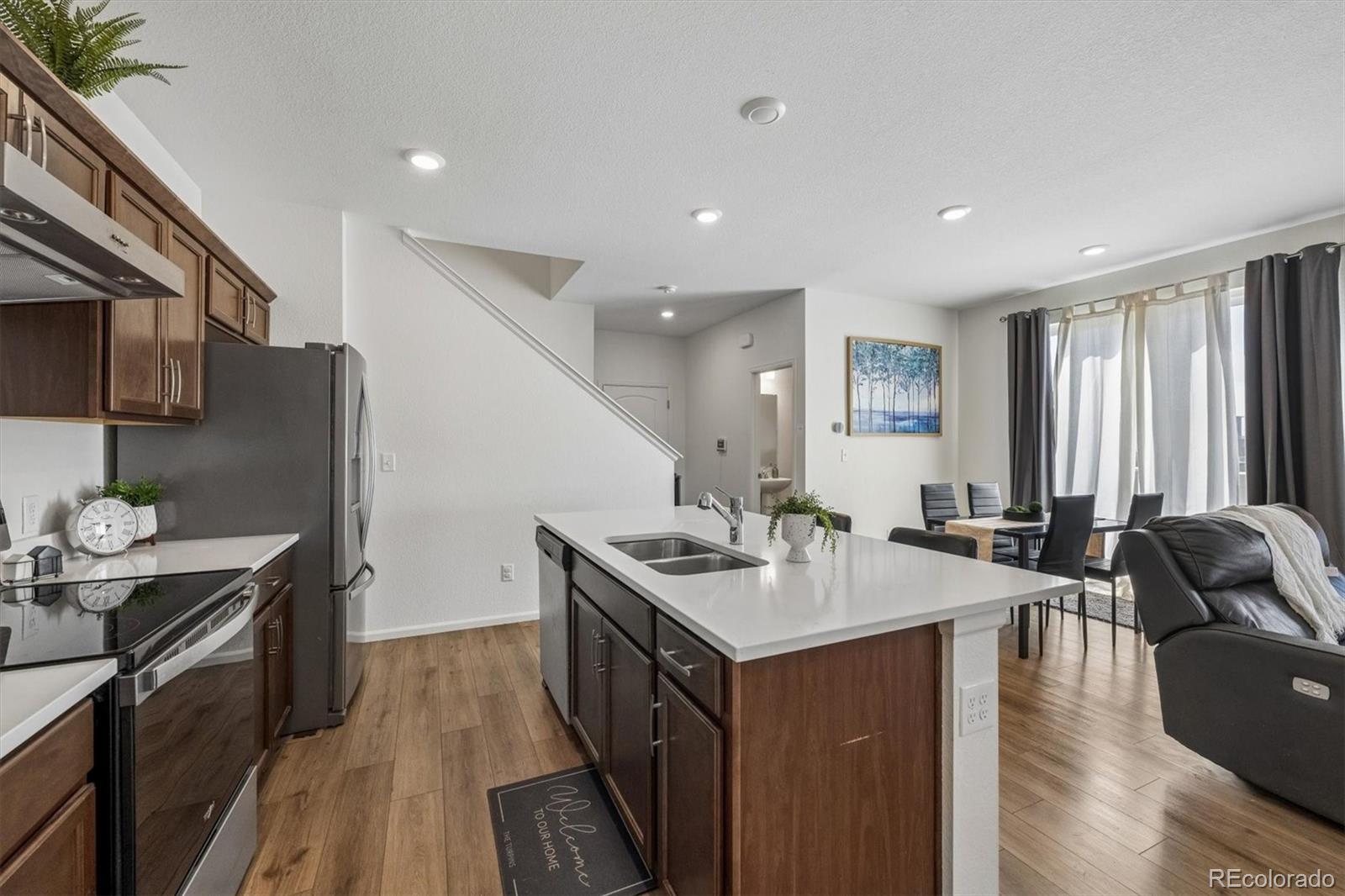 MLS Image #13 for 608 n bersshine court,aurora, Colorado