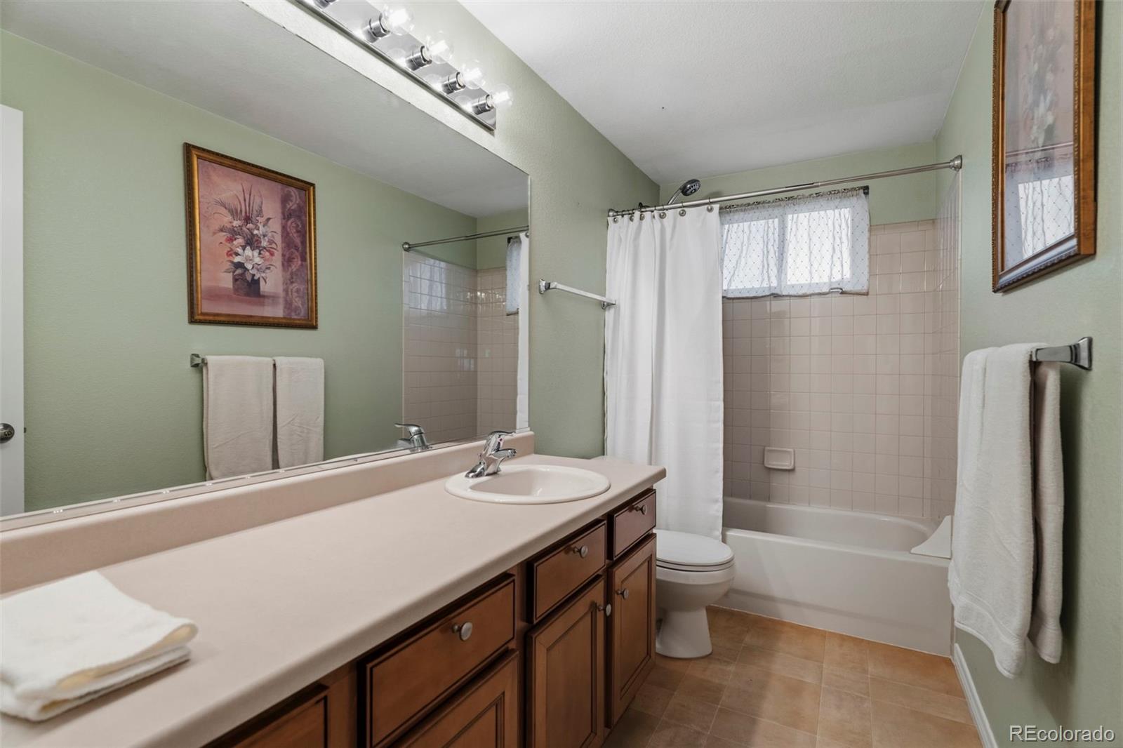 MLS Image #28 for 1628  parkdale circle,erie, Colorado